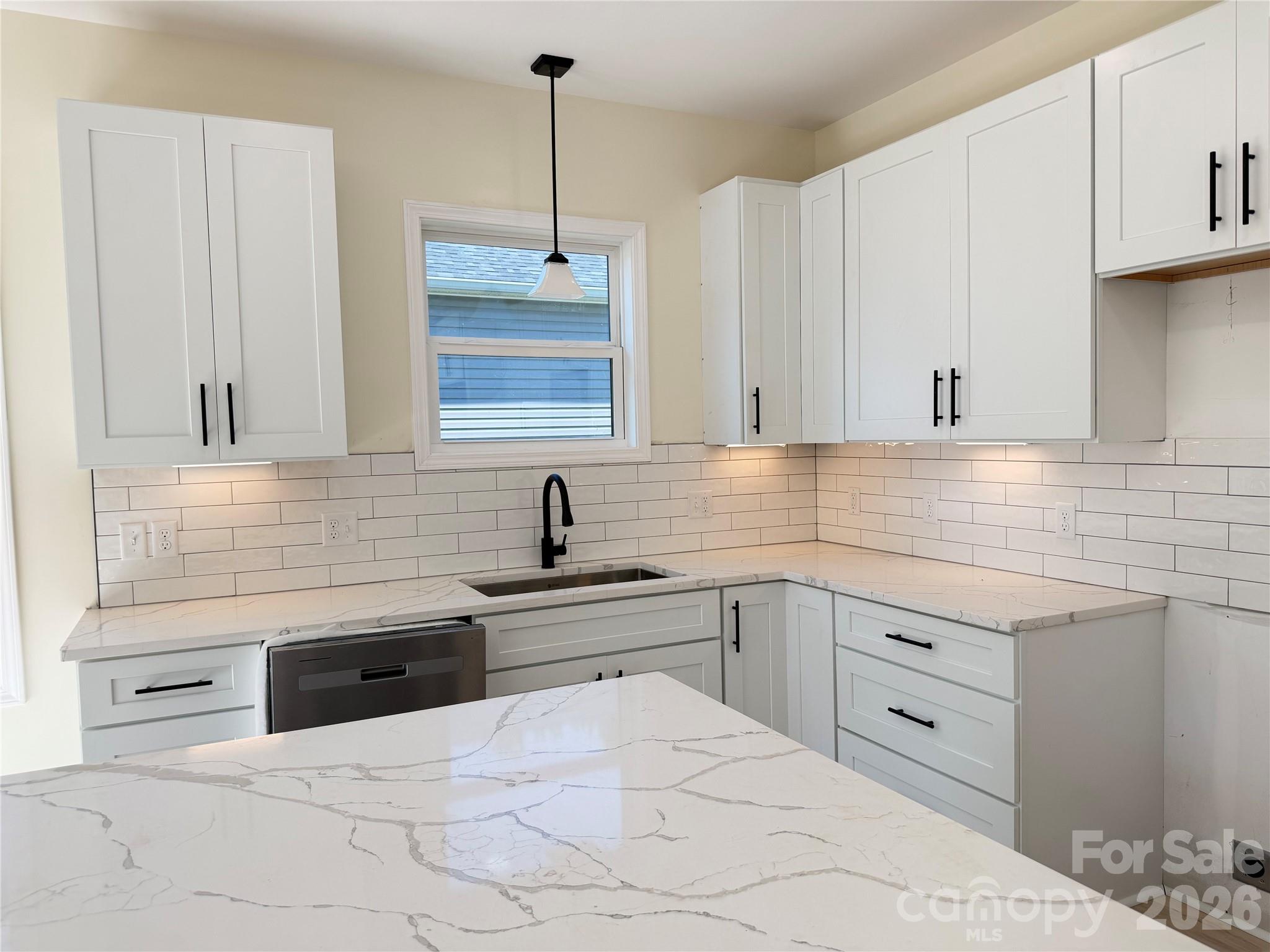 1204 Spring Time Court SW — Lenoir