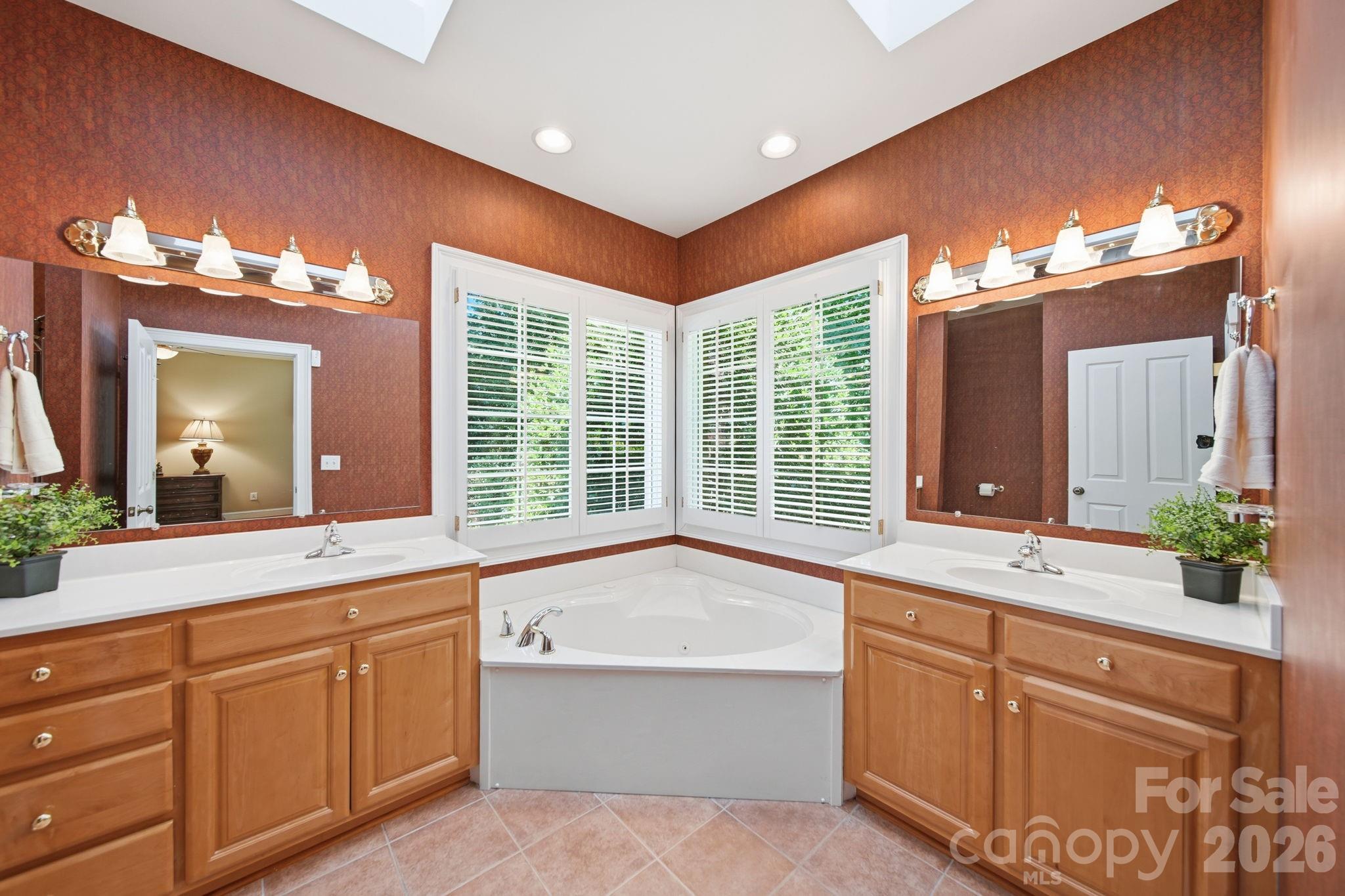 417 Crooked Oak Drive — Oakboro