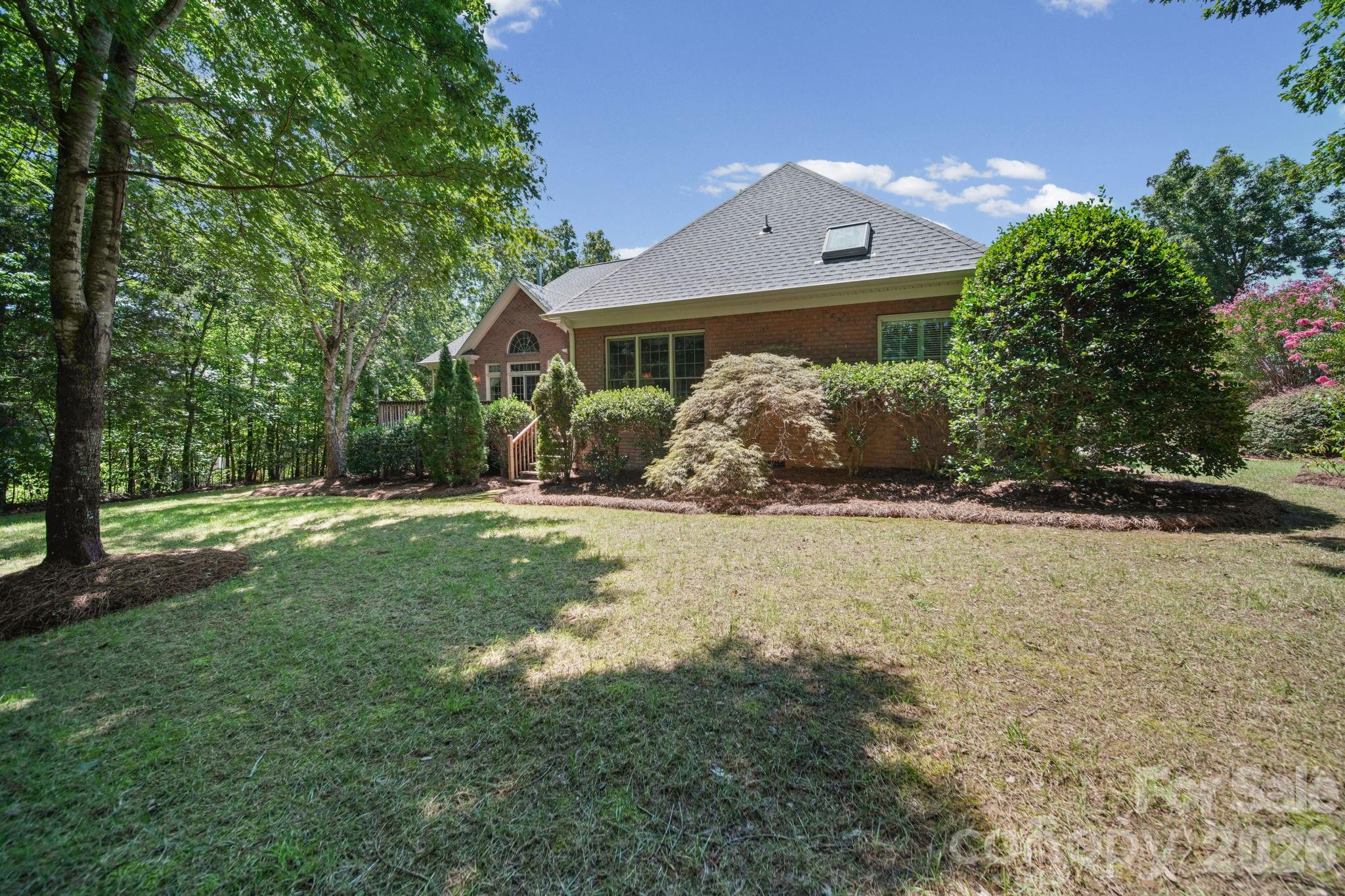 417 Crooked Oak Drive — Oakboro