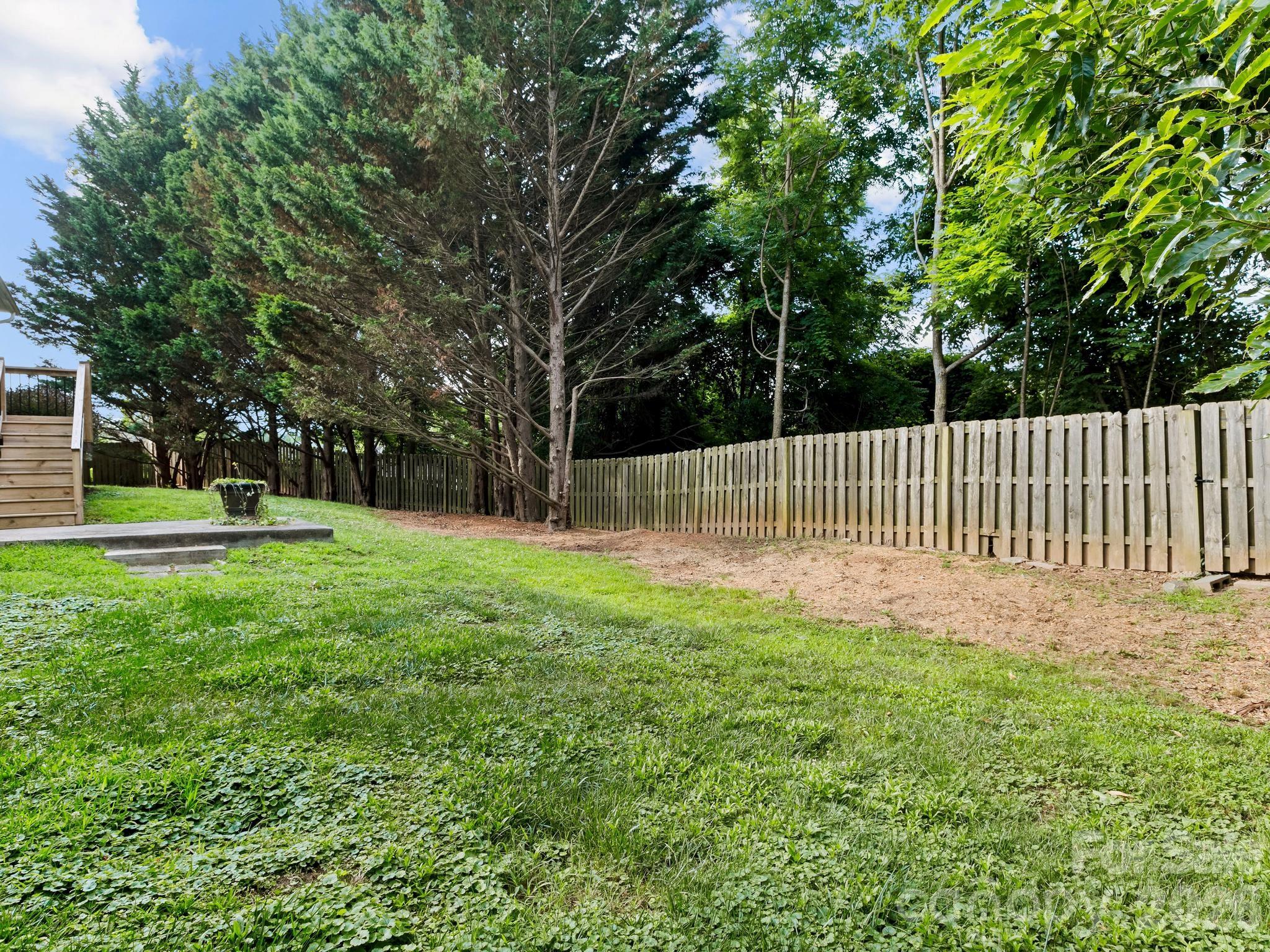 412 Silo Drive — Asheville