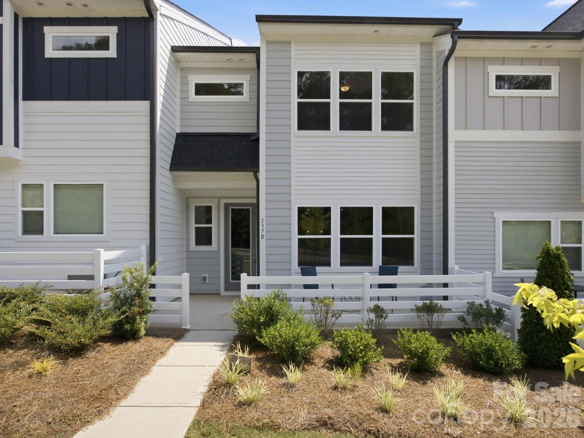 137-D Forest Lake Boulevard — Mooresville