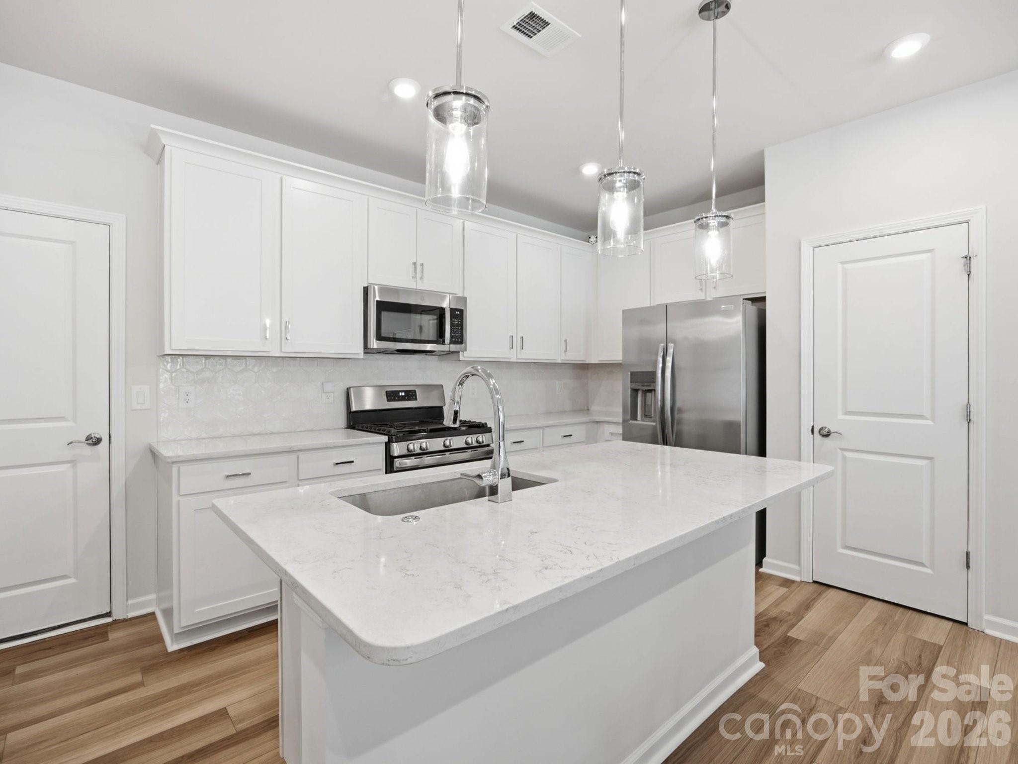 137-D Forest Lake Boulevard — Mooresville
