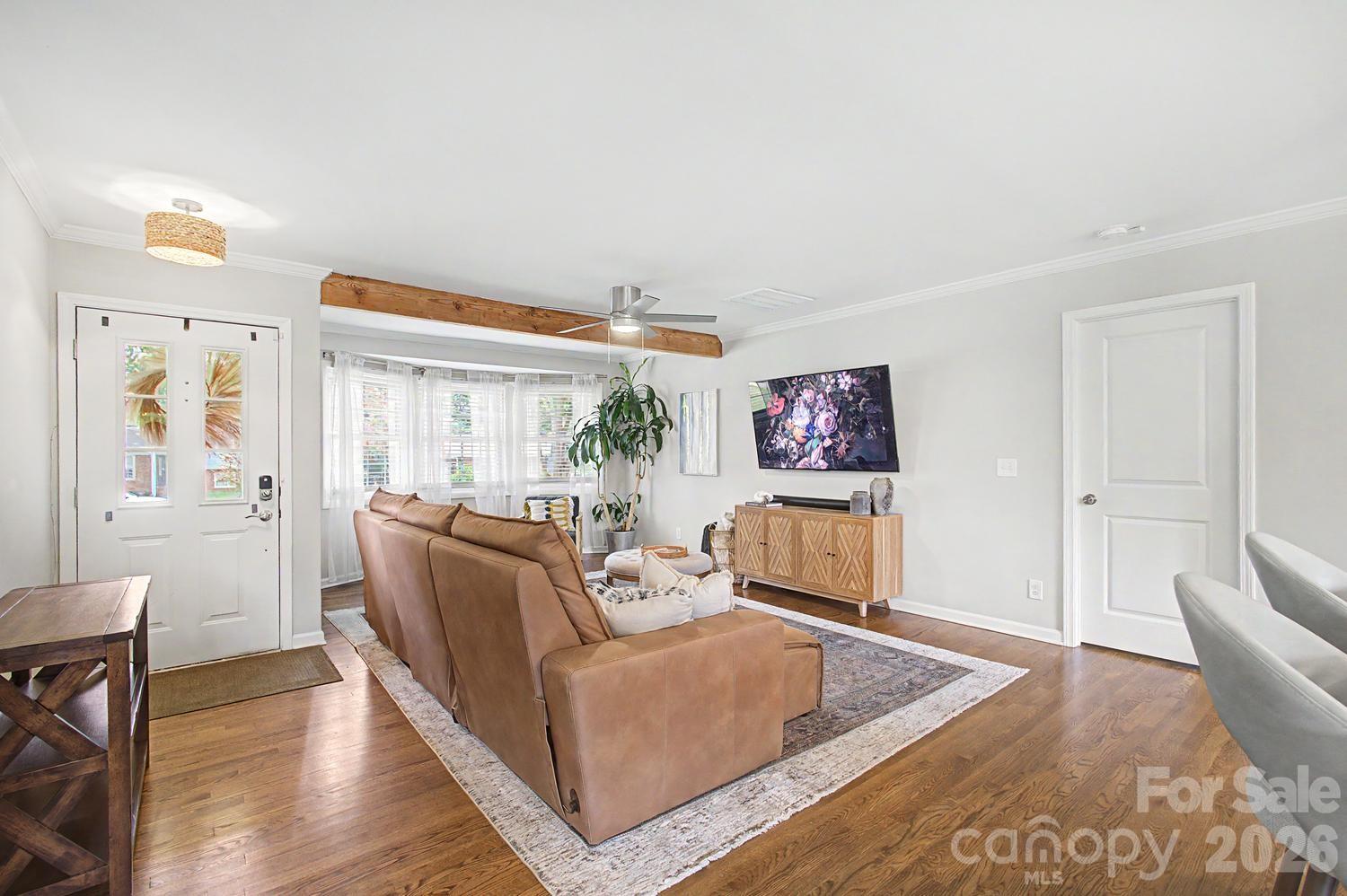 3330 Woodleaf Road — Charlotte