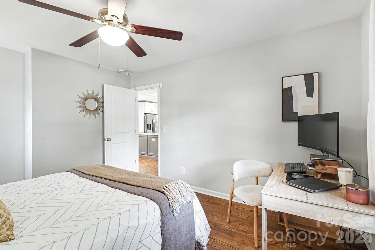 3330 Woodleaf Road — Charlotte