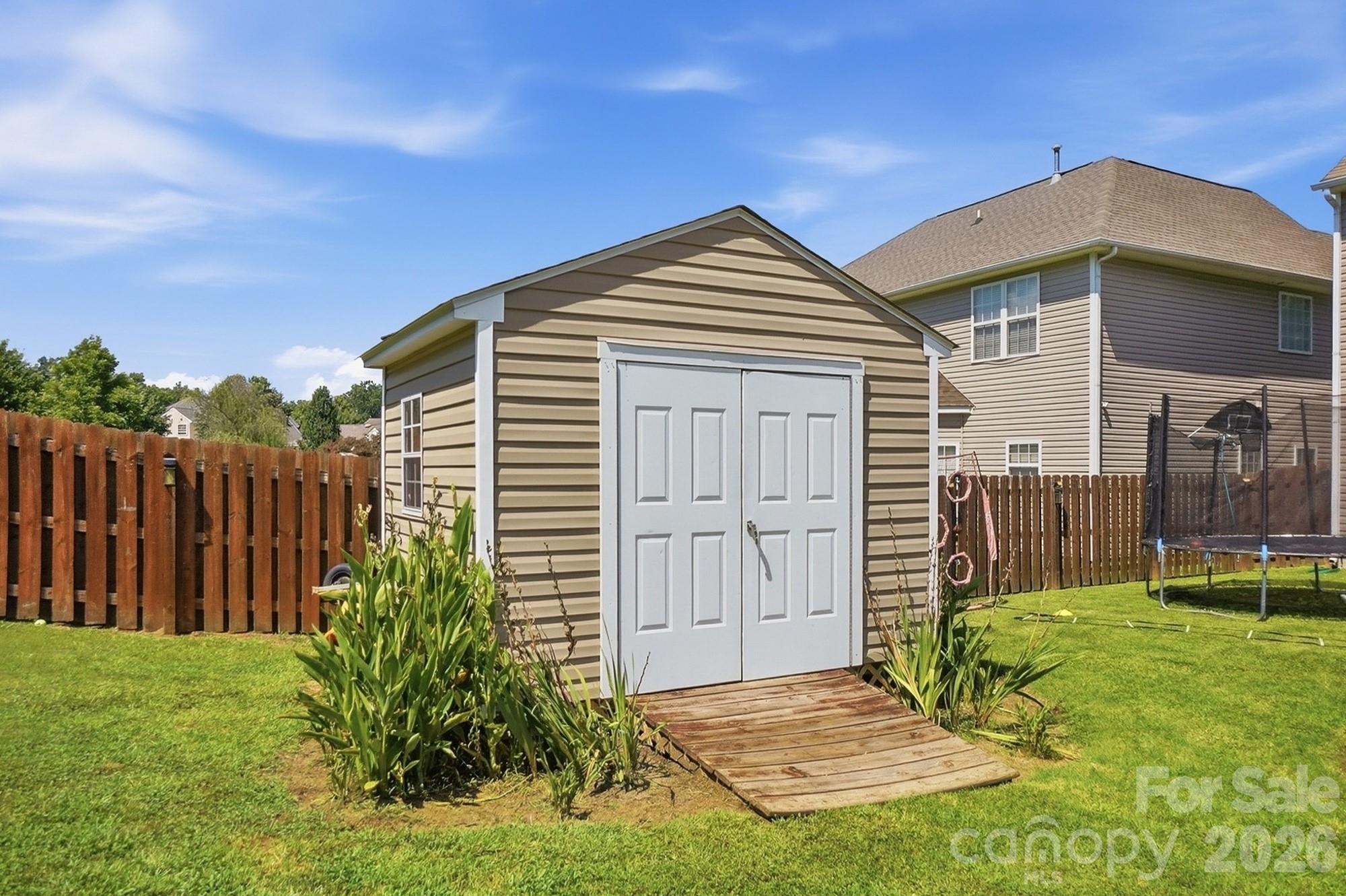 15320 Edgewater Forest Lane — Charlotte