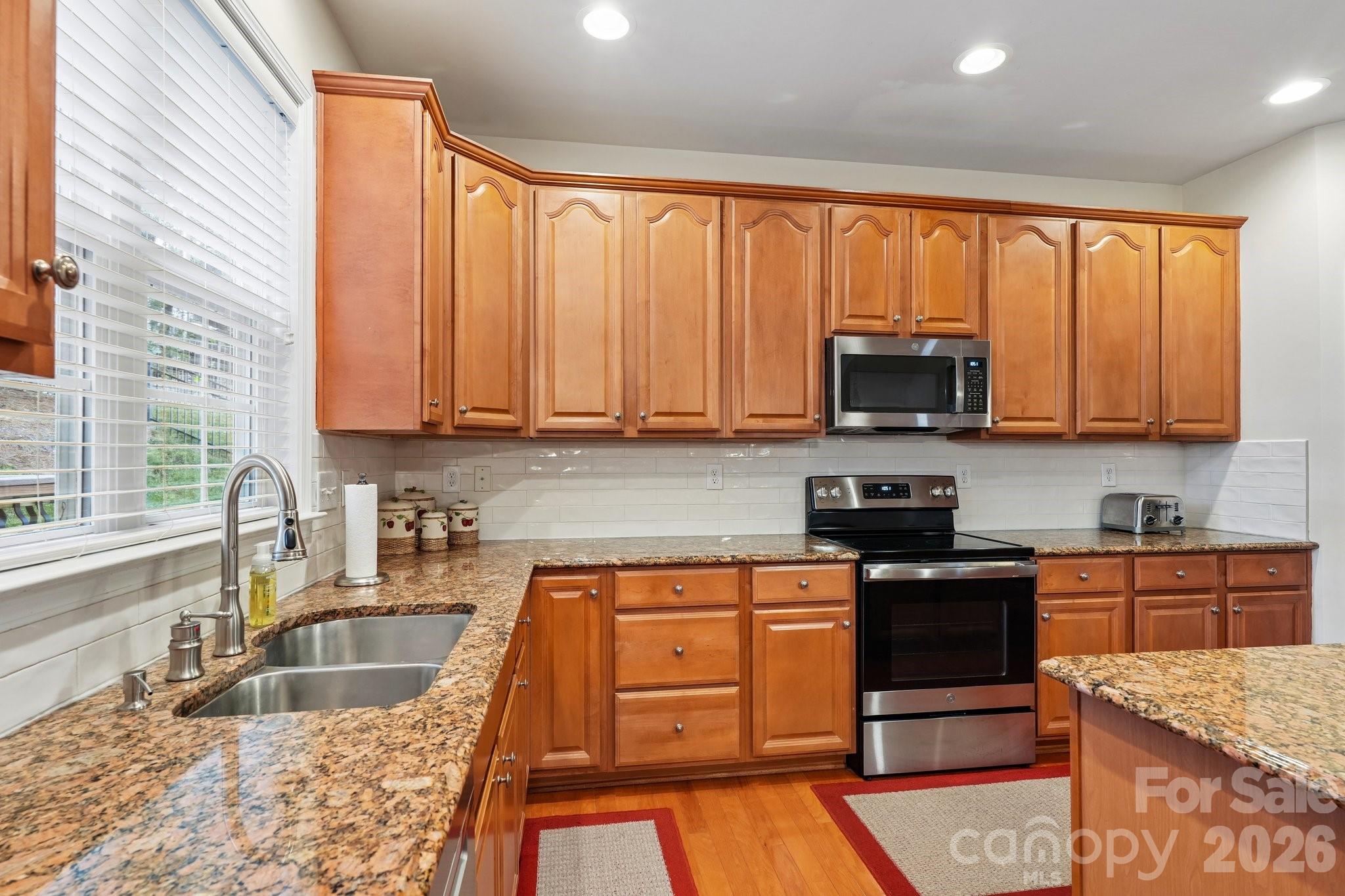 7809 Pinecroft Court — Harrisburg