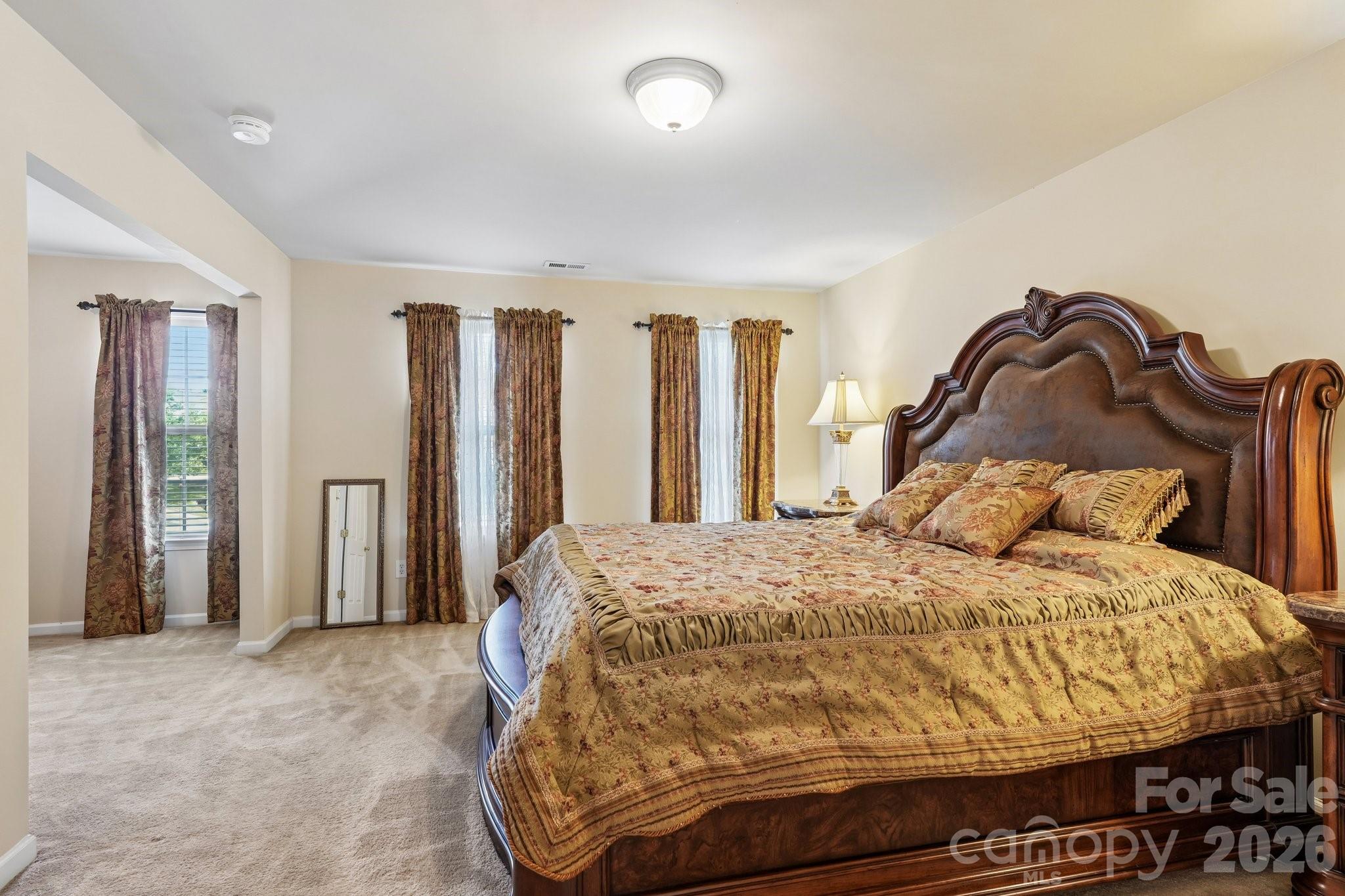 7809 Pinecroft Court — Harrisburg