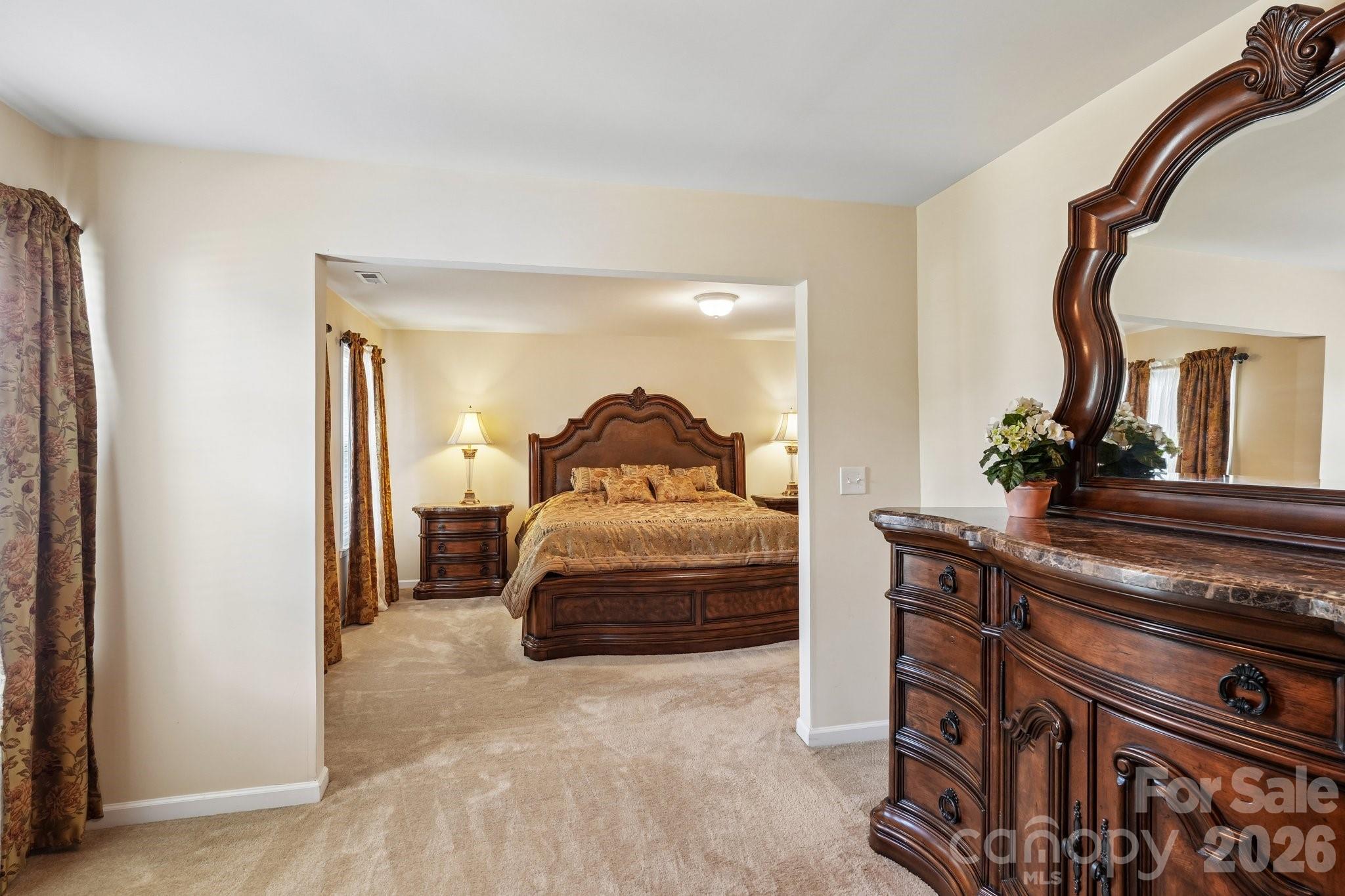 7809 Pinecroft Court — Harrisburg
