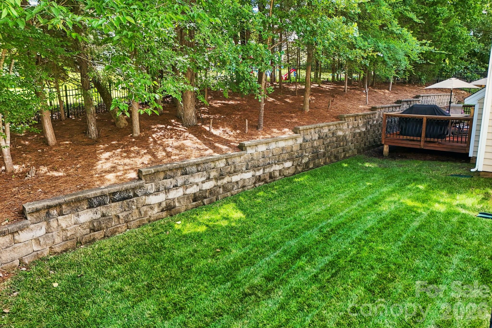 7809 Pinecroft Court — Harrisburg