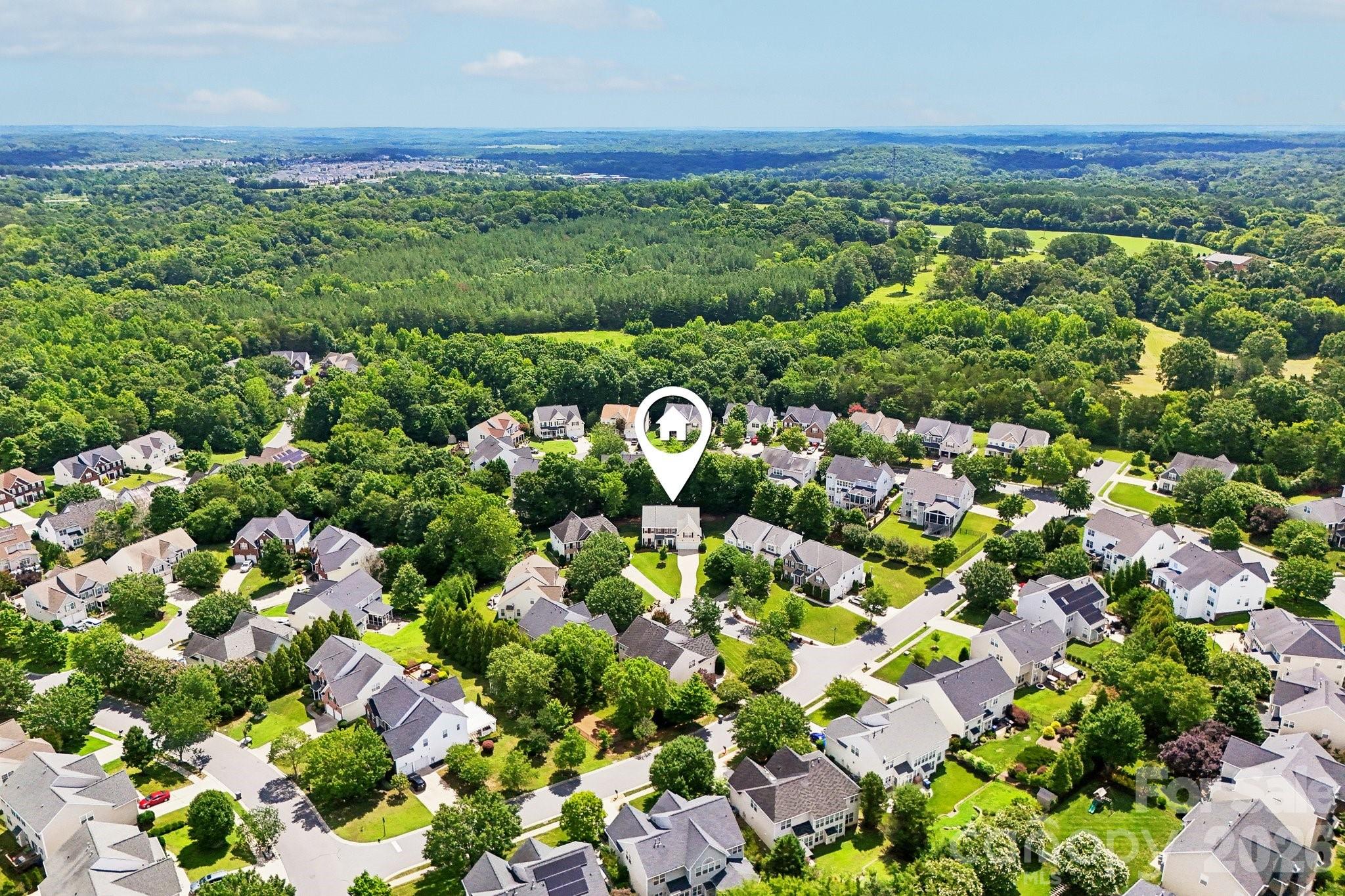 7809 Pinecroft Court — Harrisburg