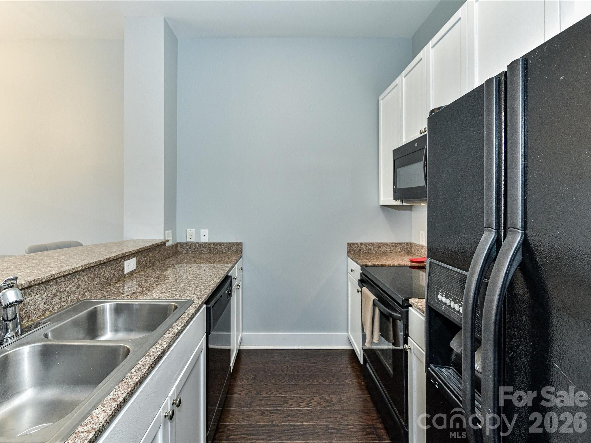 115 E Park Avenue — Charlotte