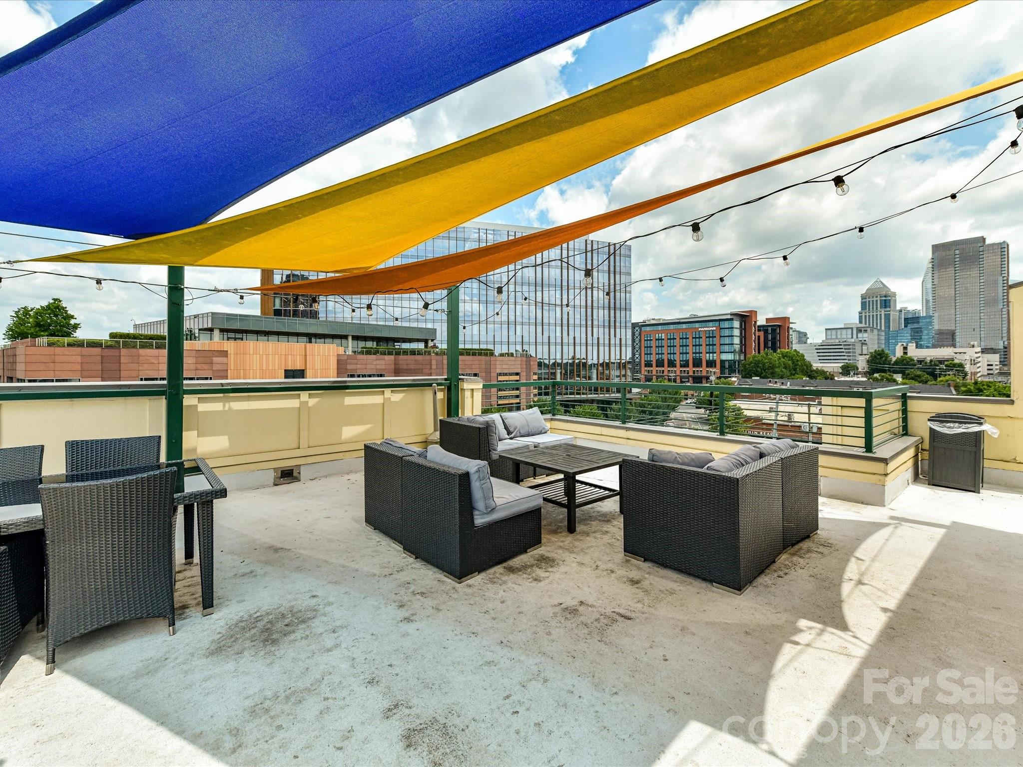 115 E Park Avenue — Charlotte