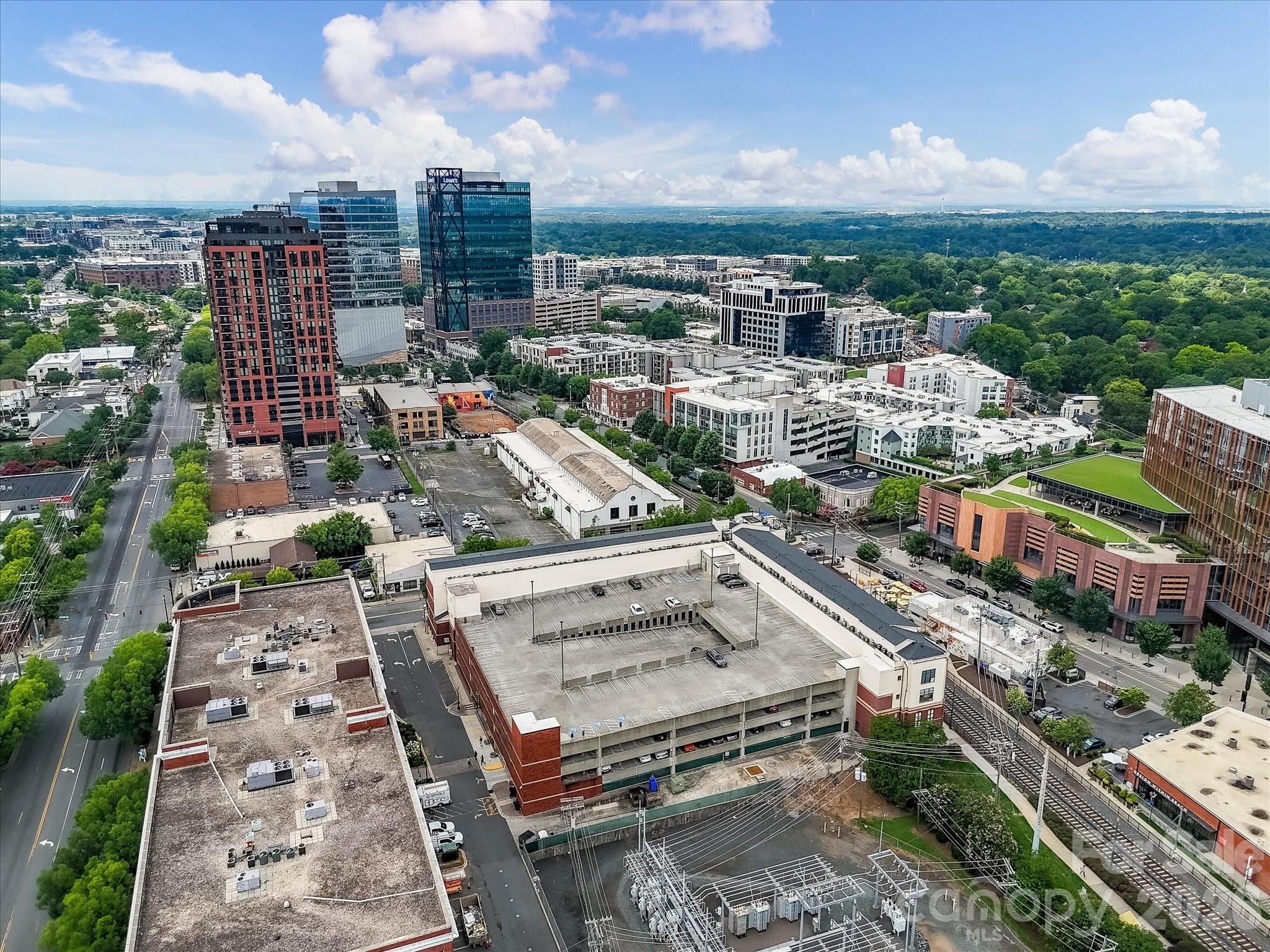115 E Park Avenue — Charlotte