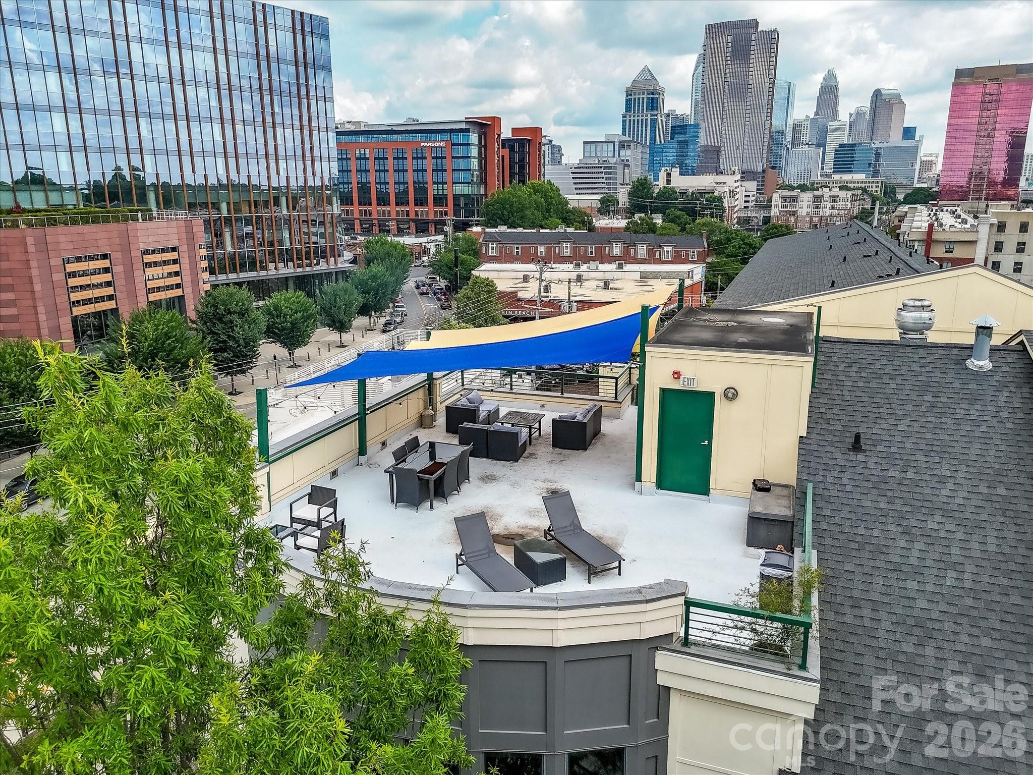 115 E Park Avenue — Charlotte