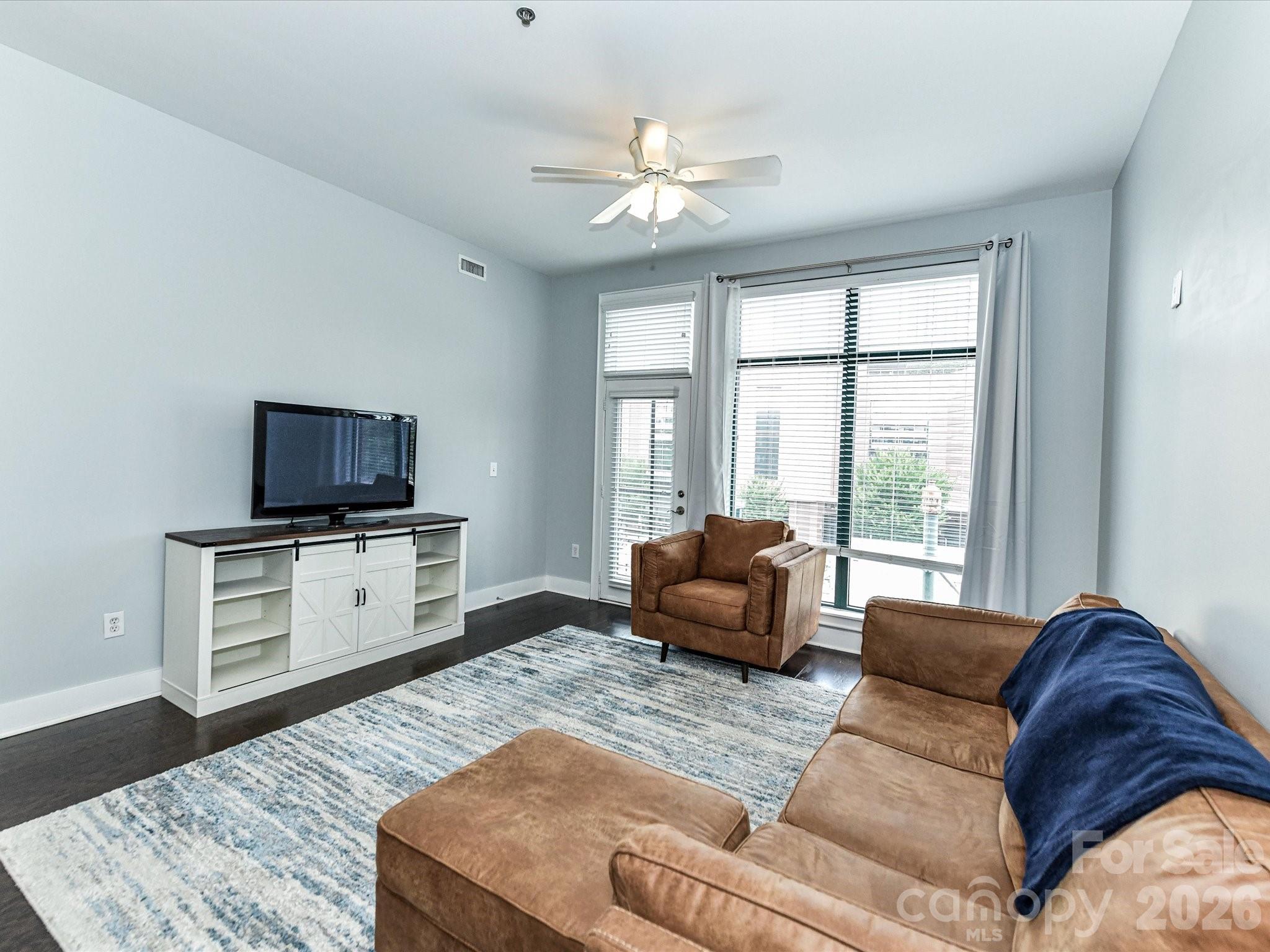 115 E Park Avenue — Charlotte