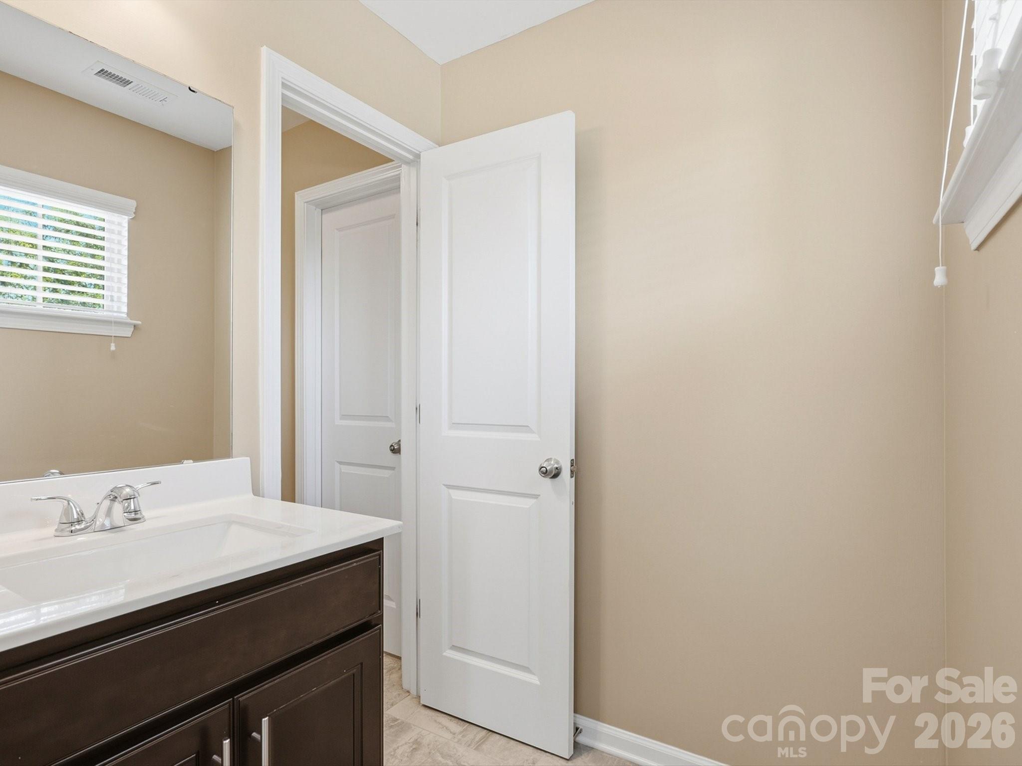 2020 Pinyon Lane — Lancaster