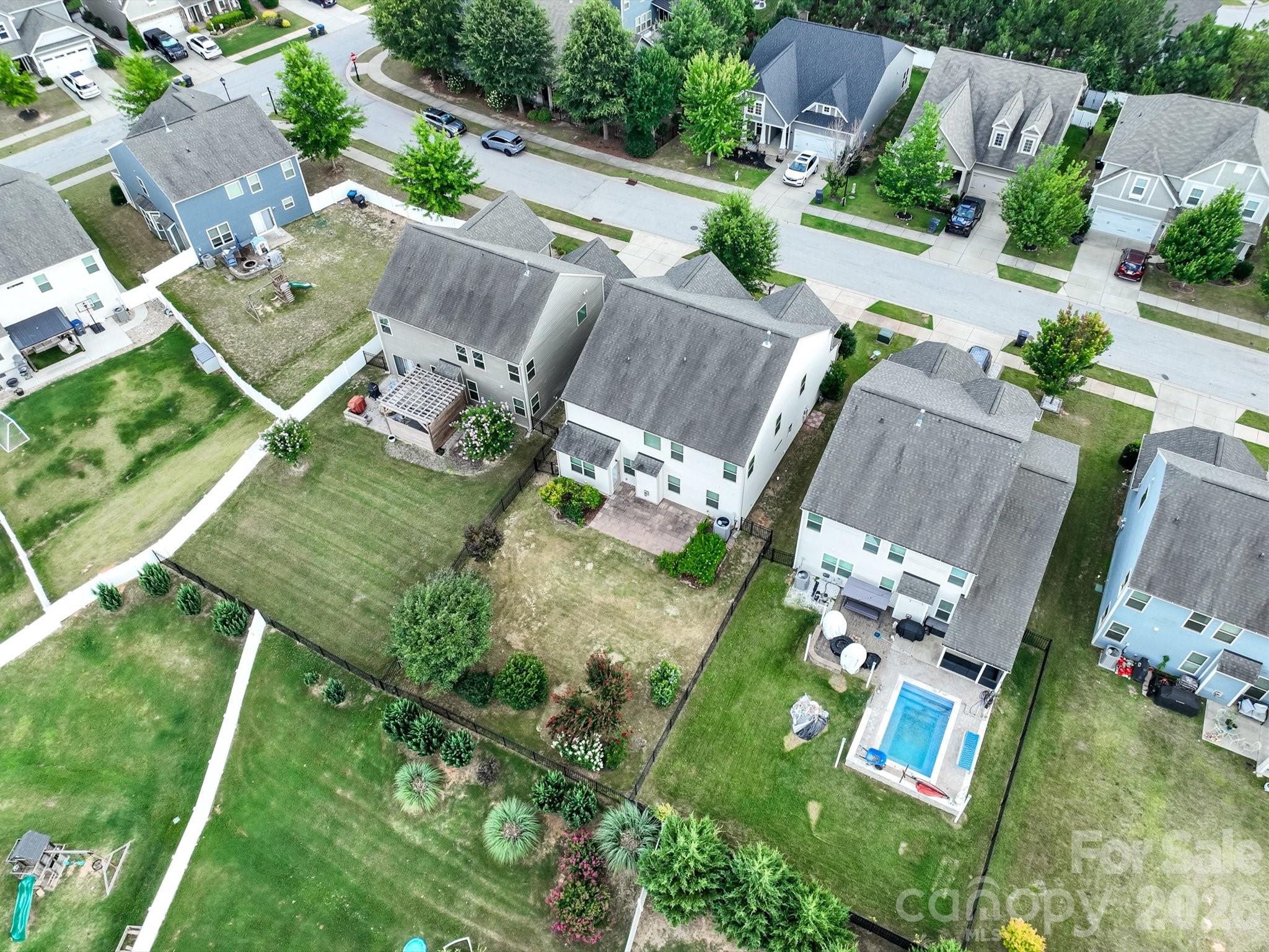 2020 Pinyon Lane — Lancaster