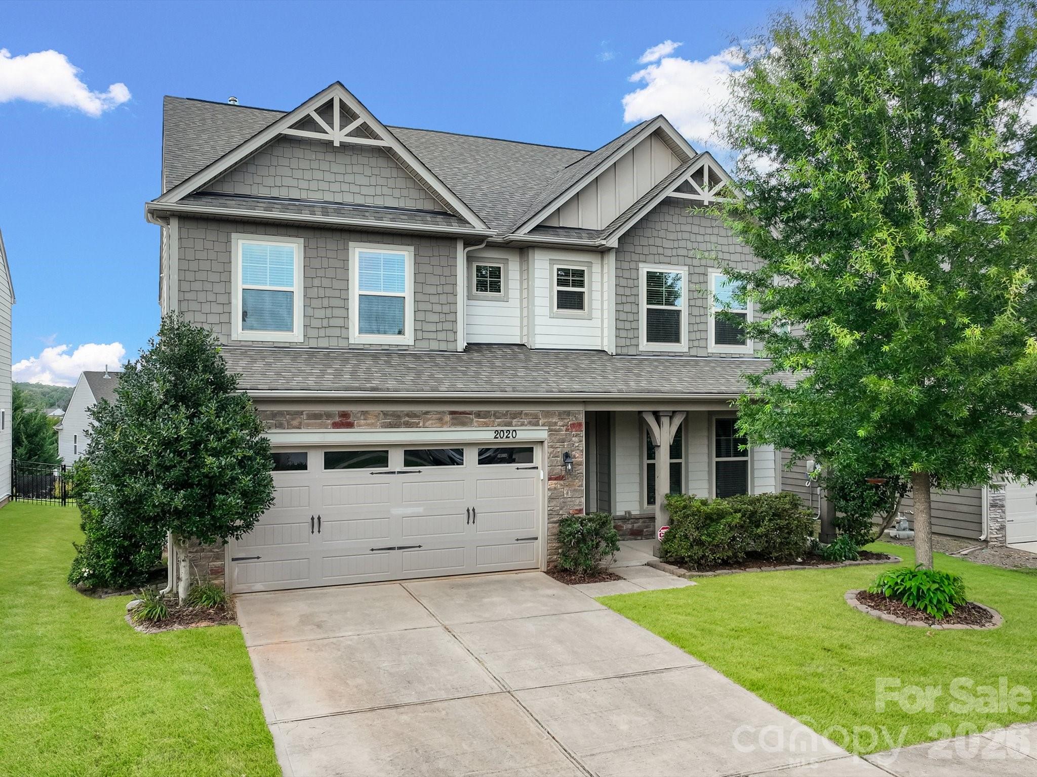 2020 Pinyon Lane — Lancaster