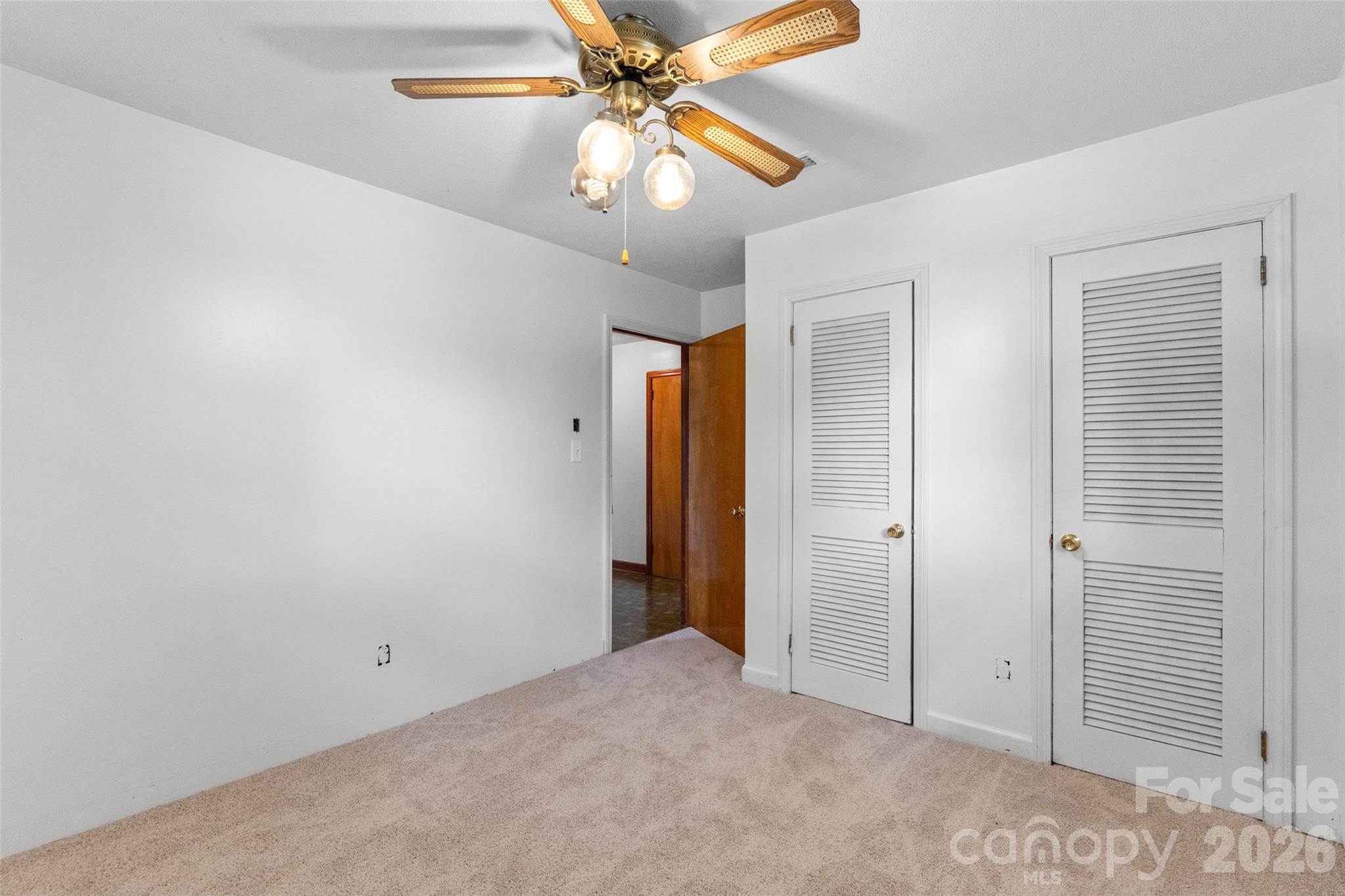 382 Wildwood Circle — Taylorsville