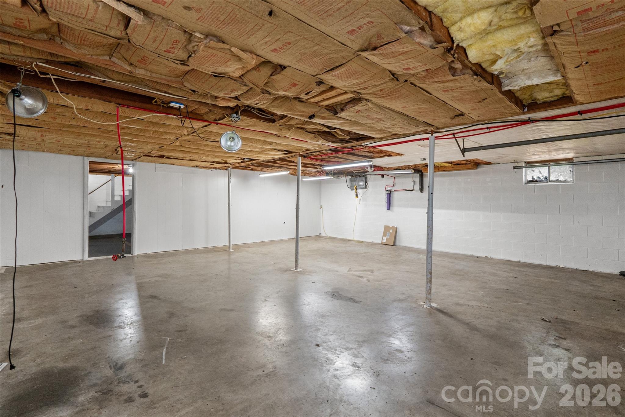 382 Wildwood Circle — Taylorsville