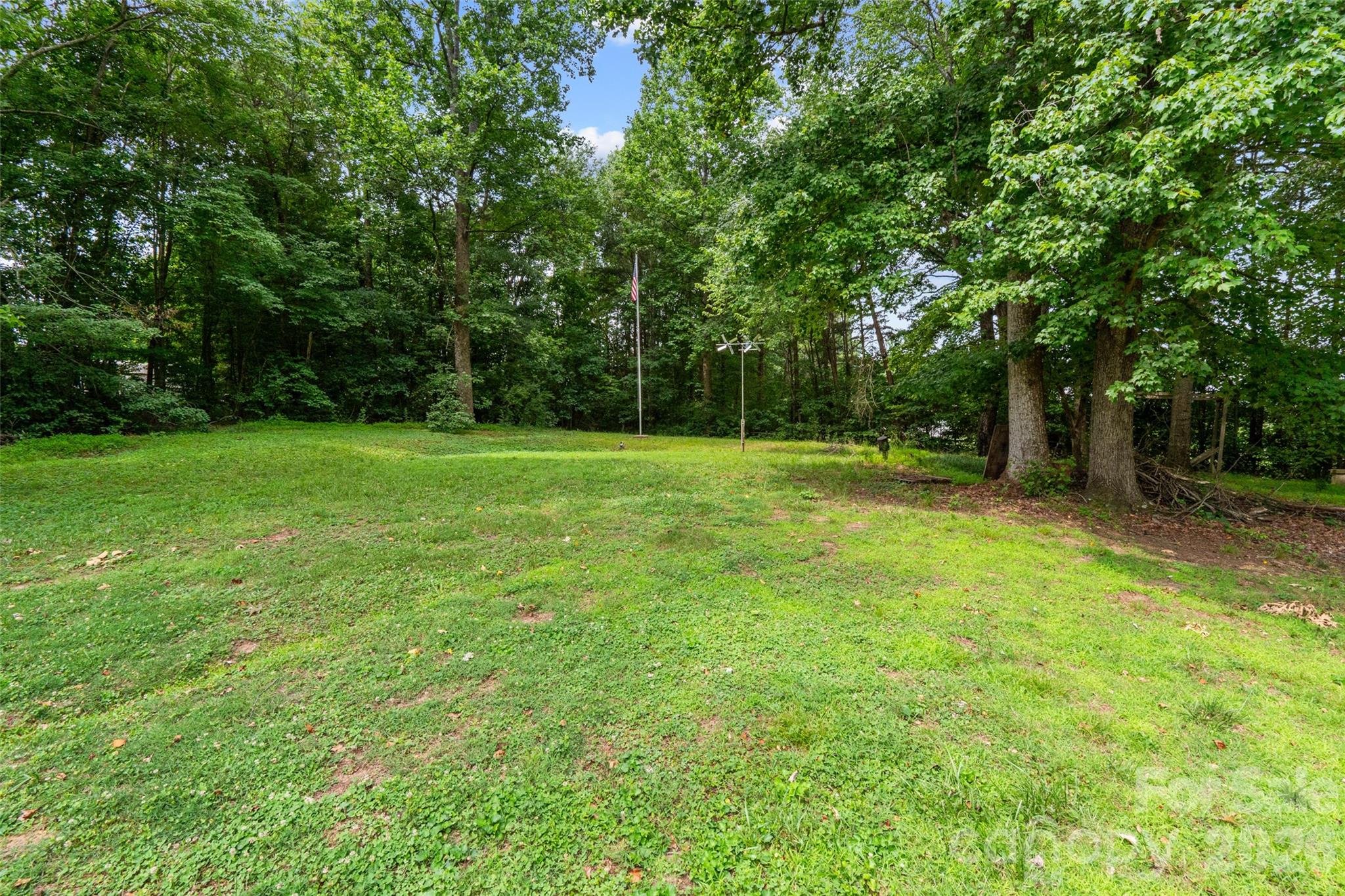 382 Wildwood Circle — Taylorsville