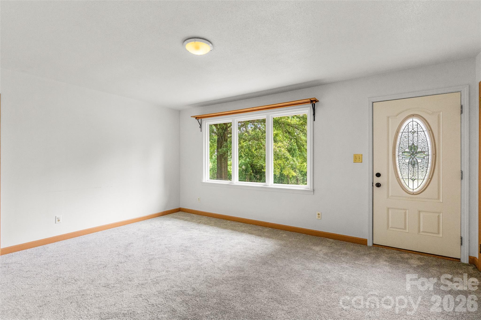 382 Wildwood Circle — Taylorsville