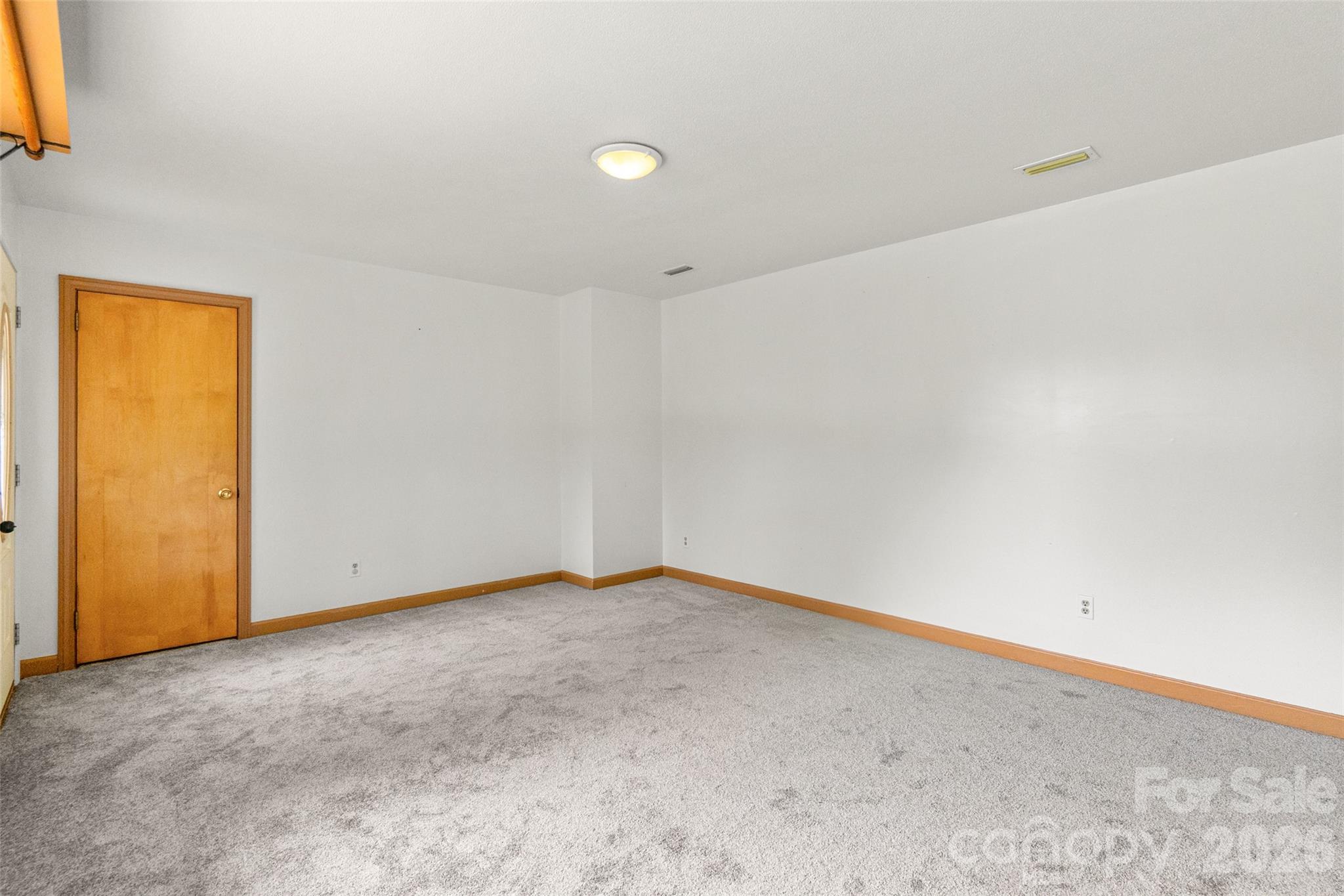382 Wildwood Circle — Taylorsville
