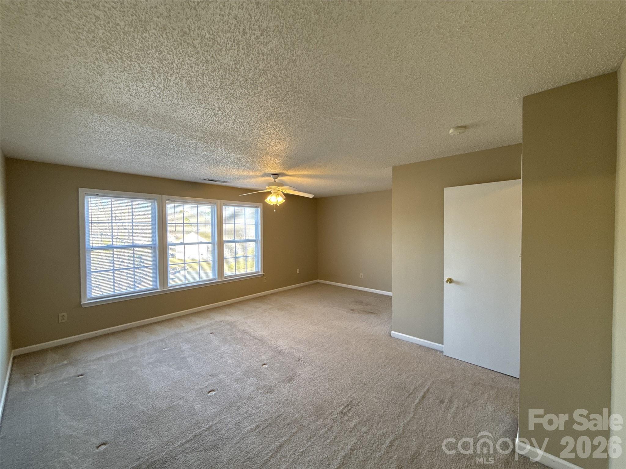 2043 Dunsmore Lane — Waxhaw