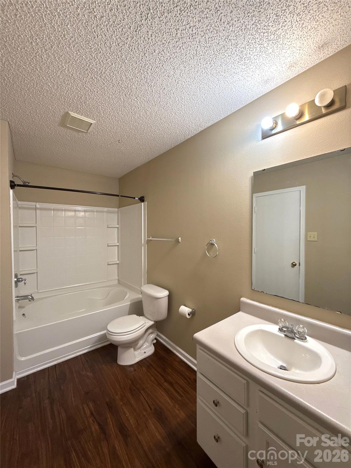 2043 Dunsmore Lane — Waxhaw