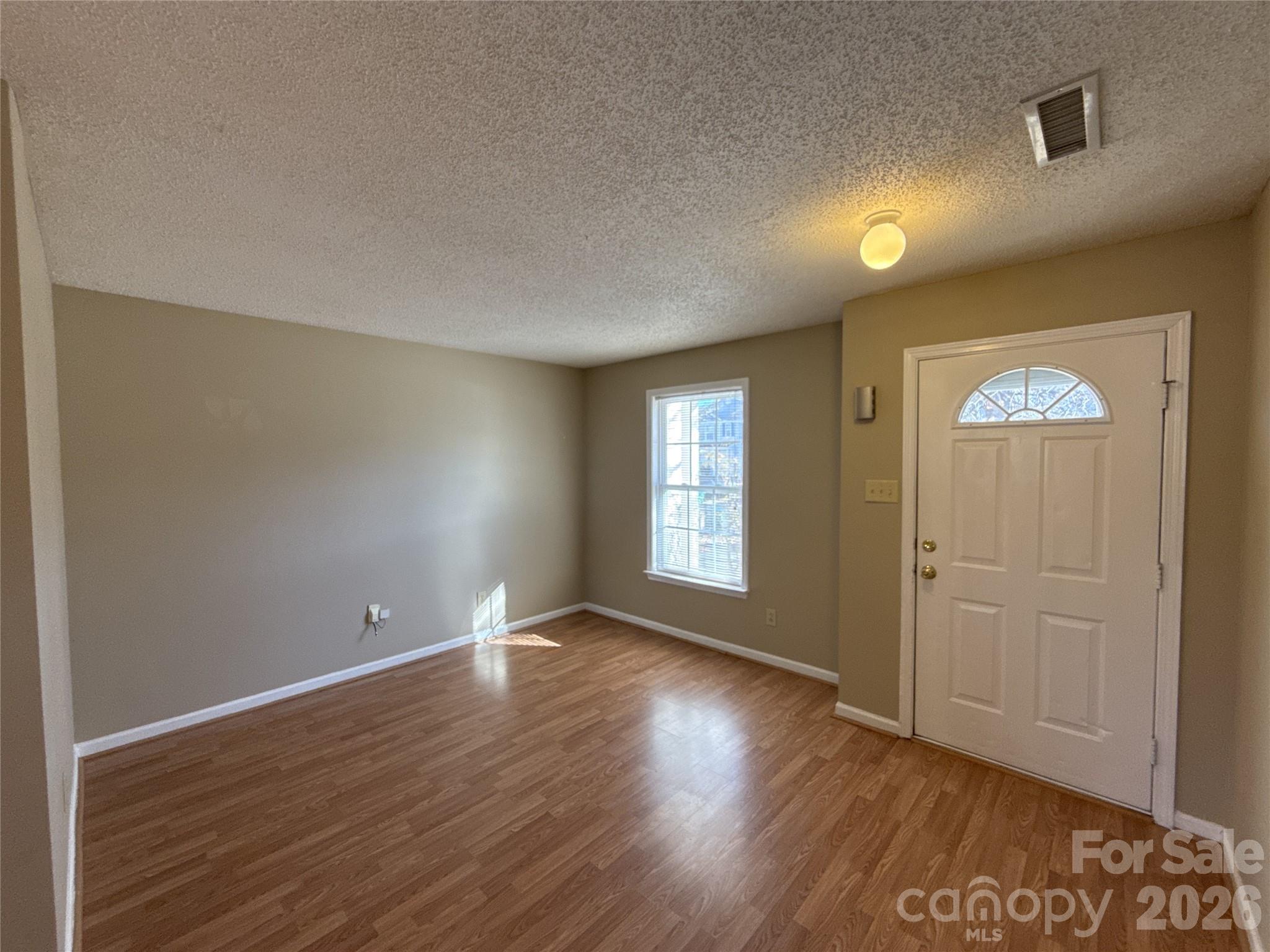 2043 Dunsmore Lane — Waxhaw