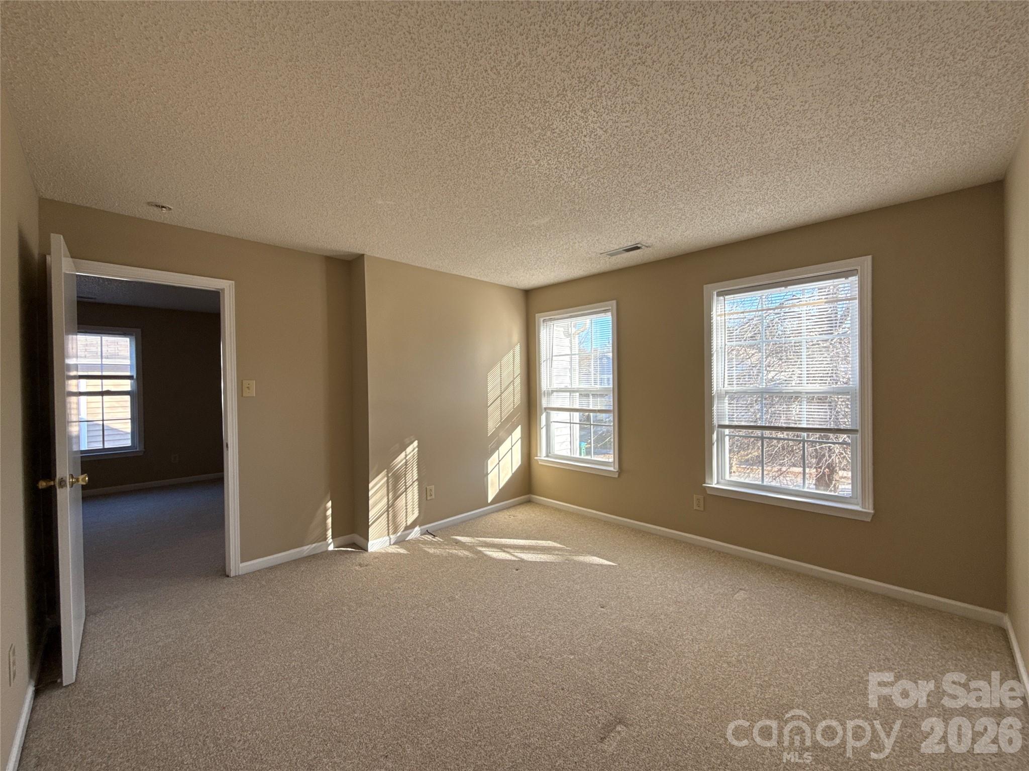 2043 Dunsmore Lane — Waxhaw