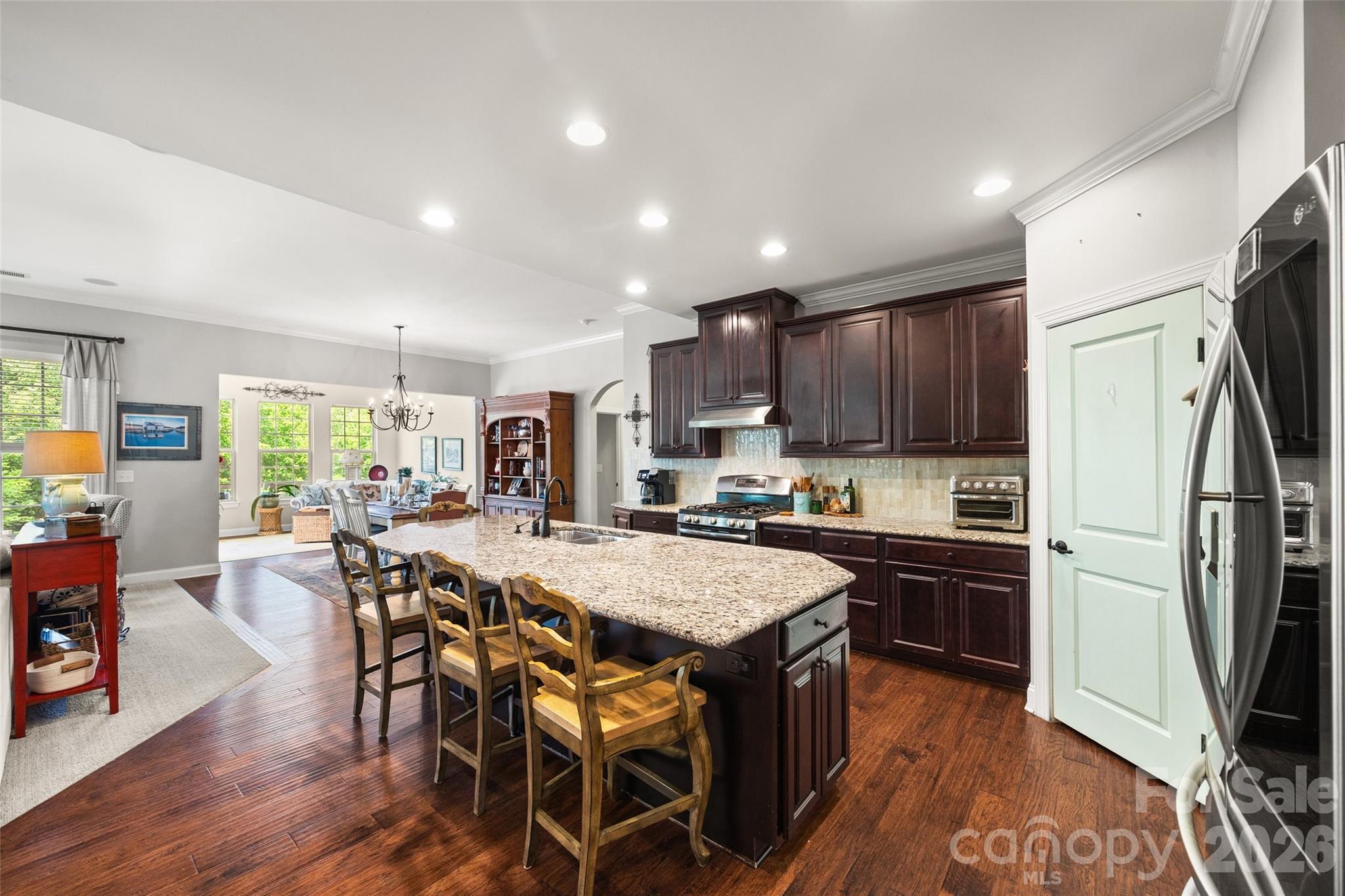 8477 Whitworth Avenue — Harrisburg