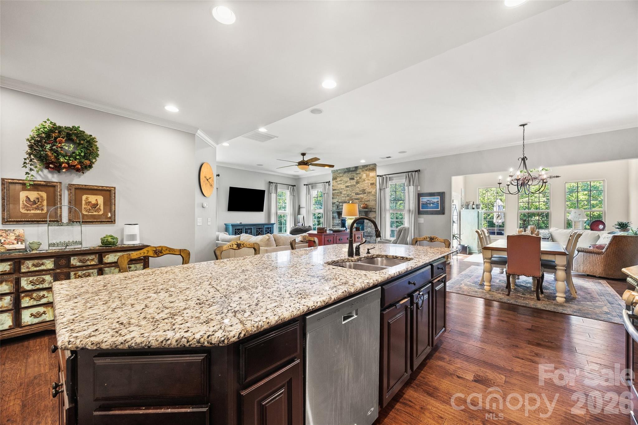 8477 Whitworth Avenue — Harrisburg