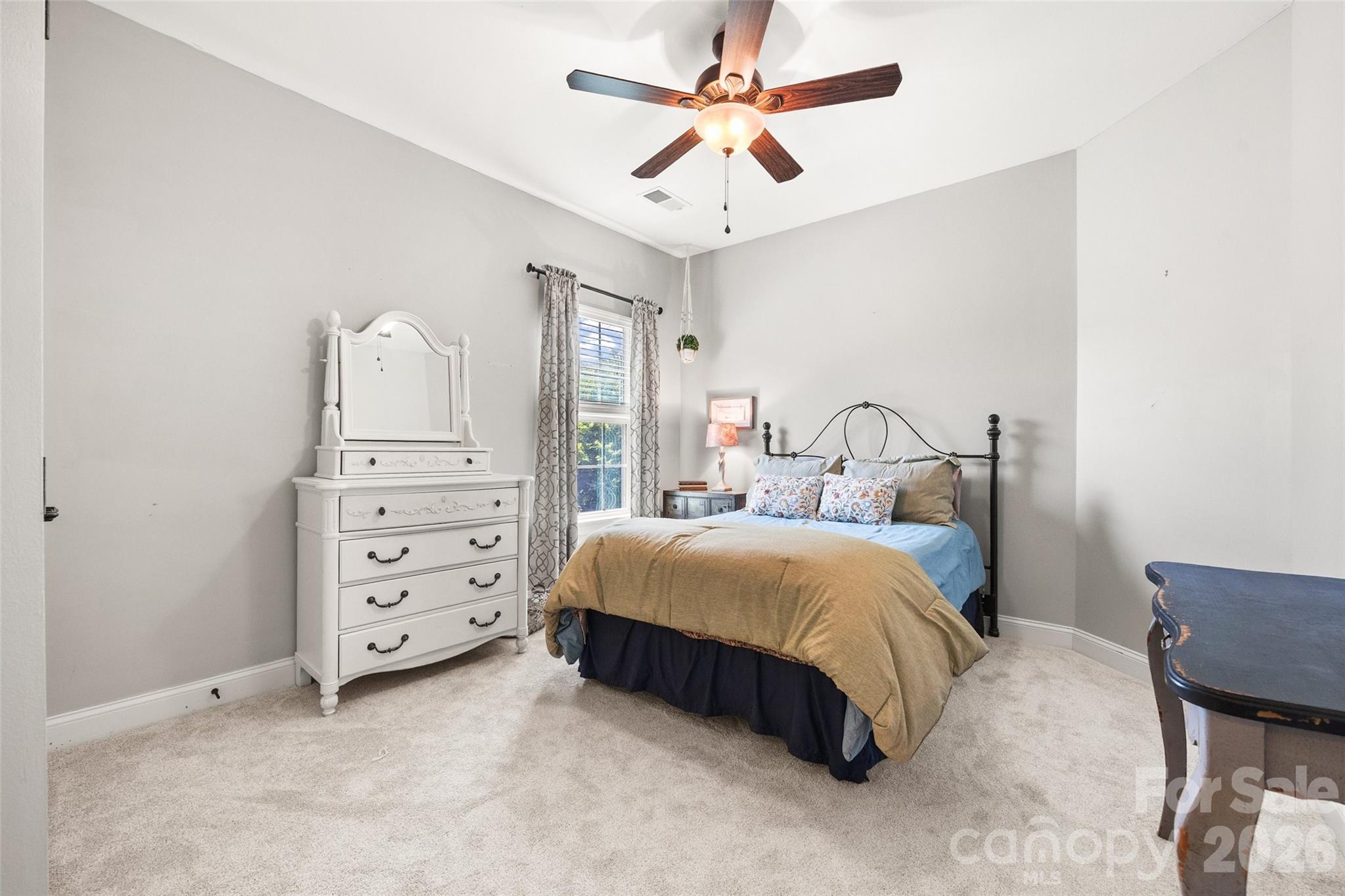 8477 Whitworth Avenue — Harrisburg