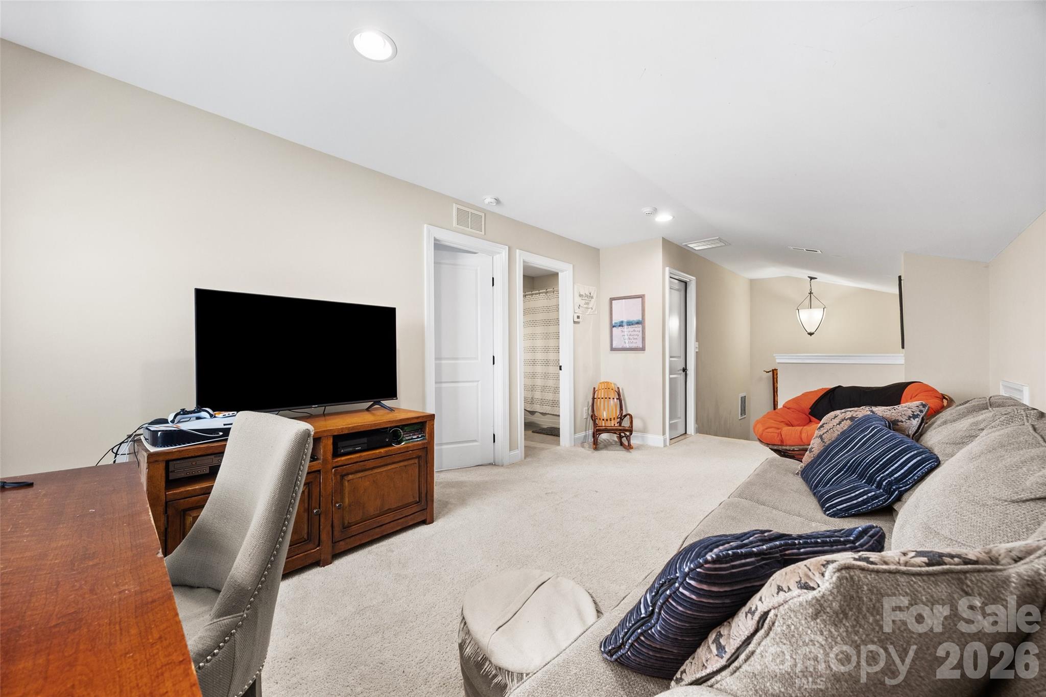 8477 Whitworth Avenue — Harrisburg