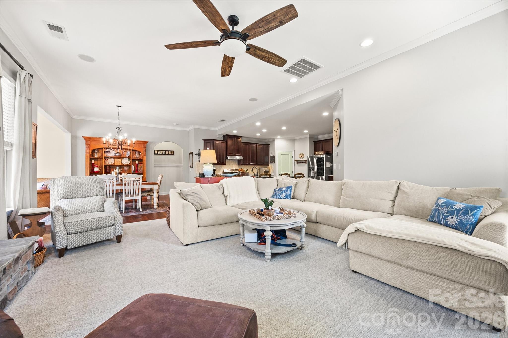 8477 Whitworth Avenue — Harrisburg