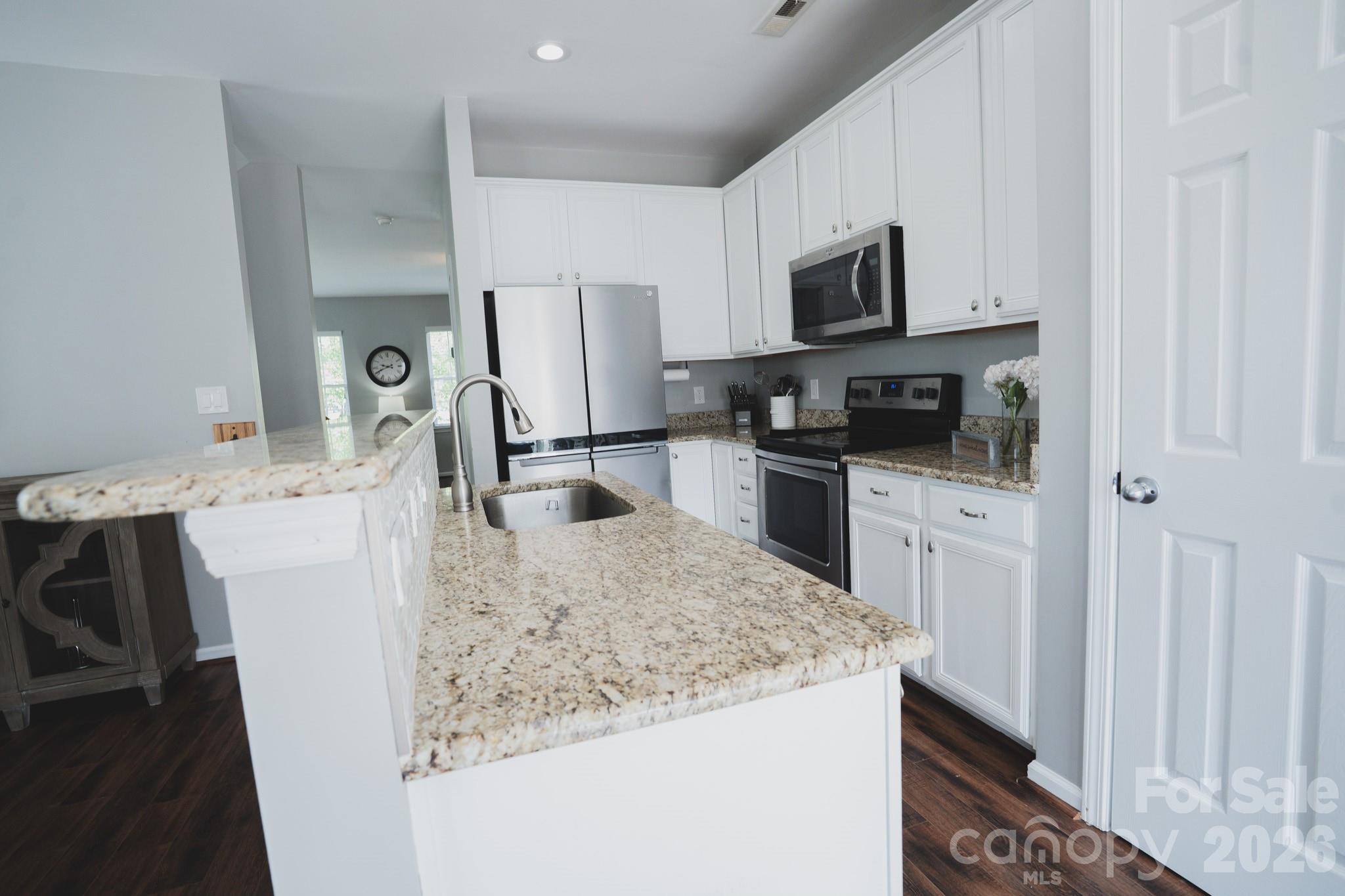 7051 Brighton Park Drive — Charlotte