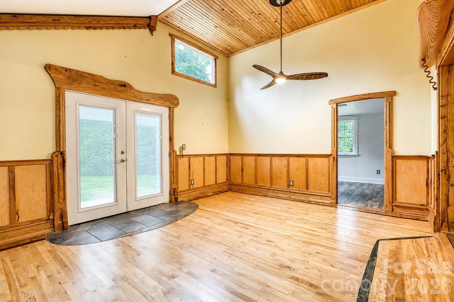4942 Reid Road — Edgemoor
