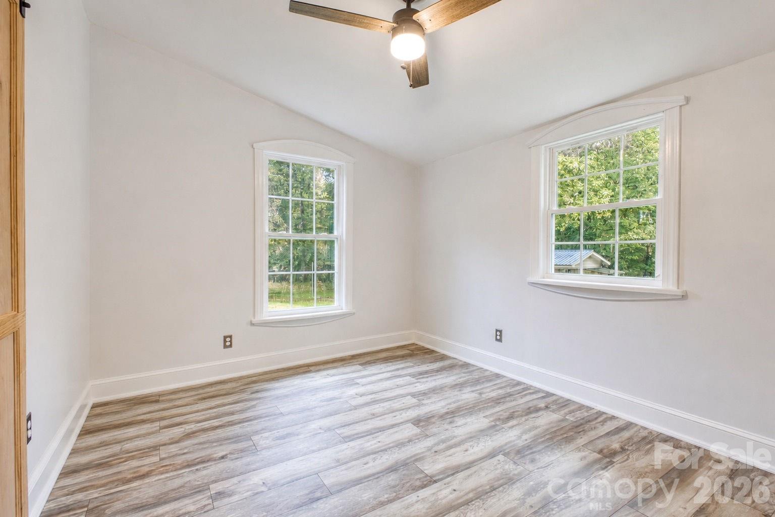 4942 Reid Road — Edgemoor