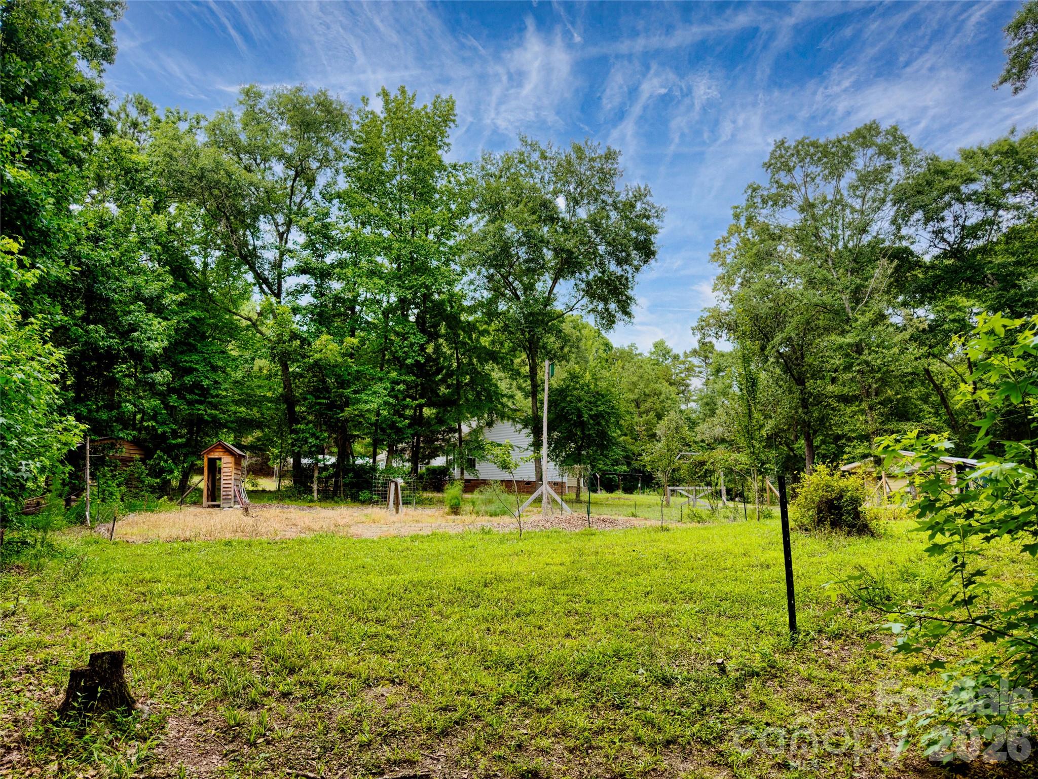 4942 Reid Road — Edgemoor