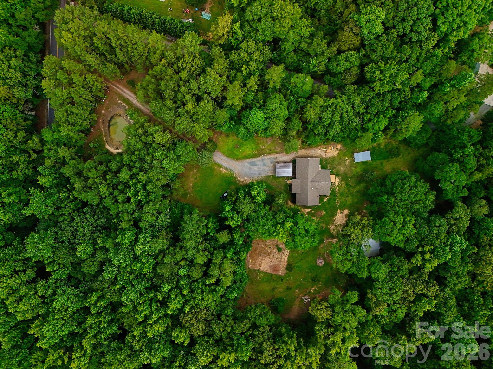 4942 Reid Road — Edgemoor