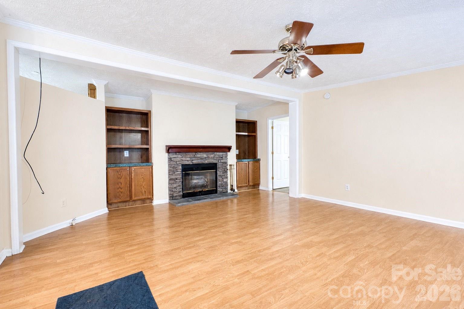 4942 Reid Road — Edgemoor