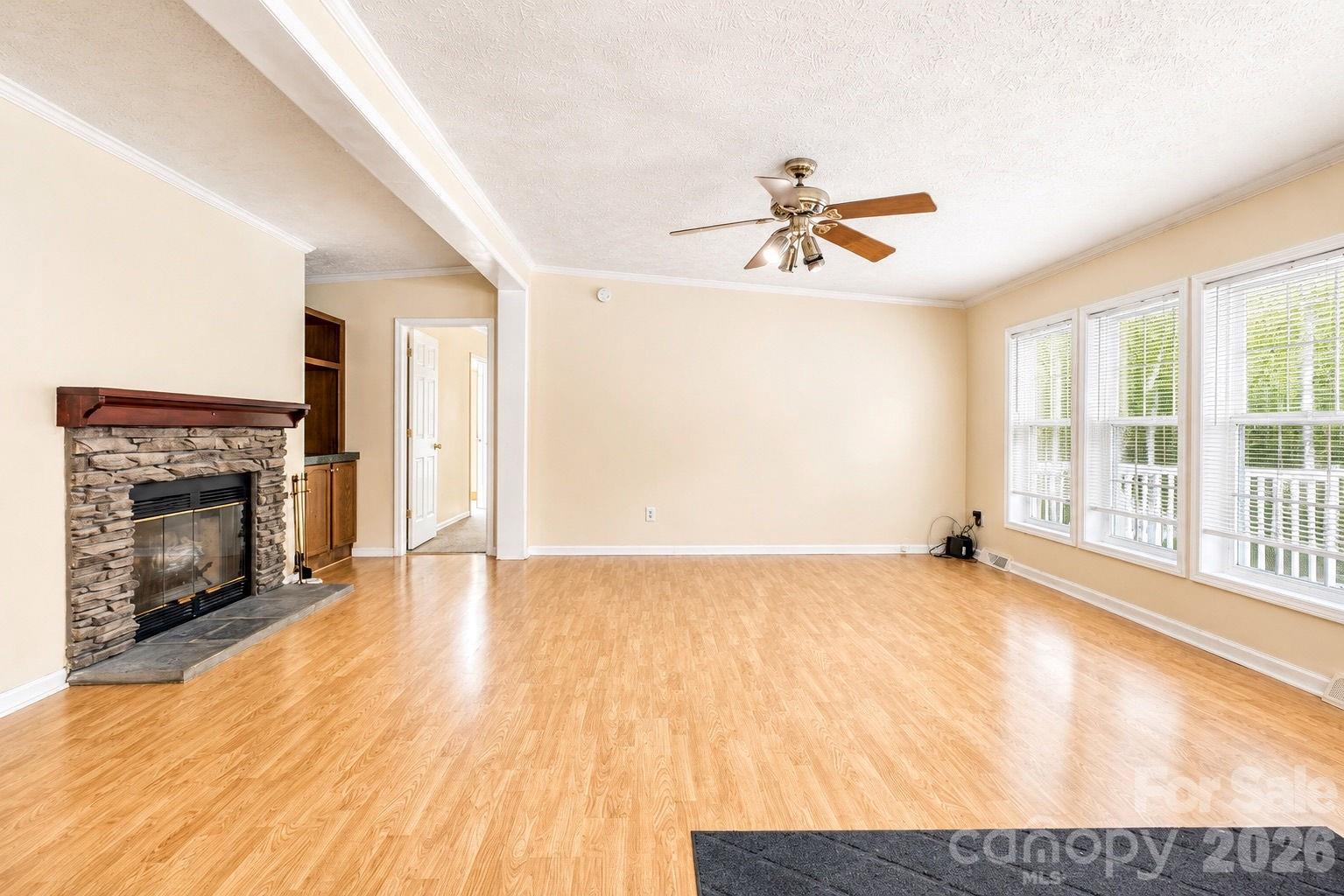 4942 Reid Road — Edgemoor