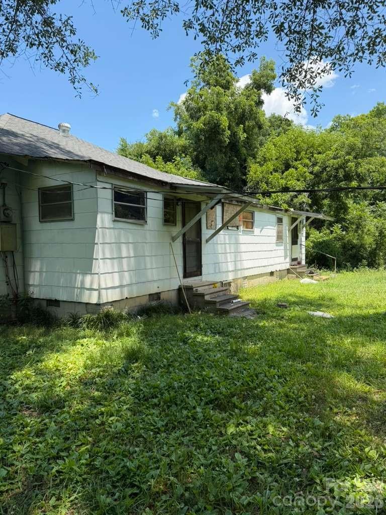 480 Hawkins Road — Union