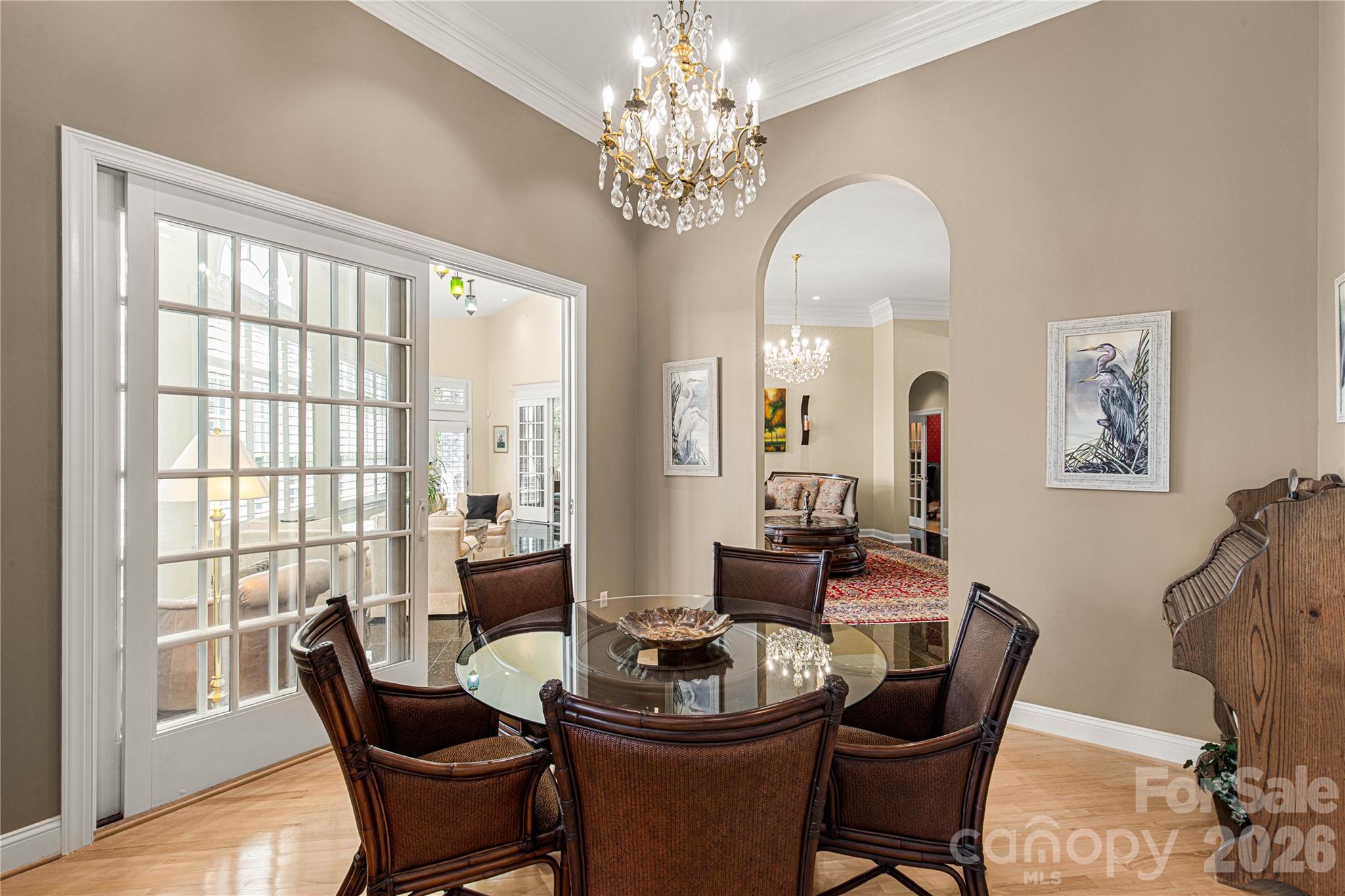 747 Shoreline Drive — Lancaster
