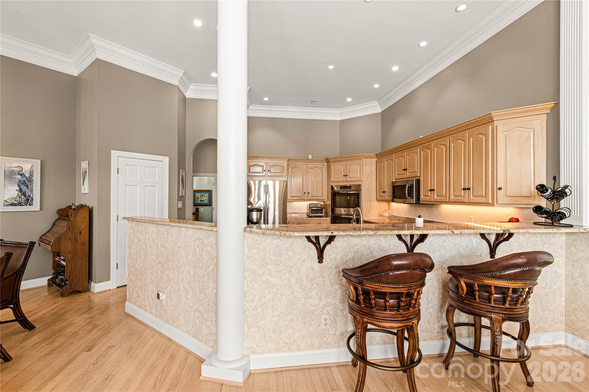 747 Shoreline Drive — Lancaster