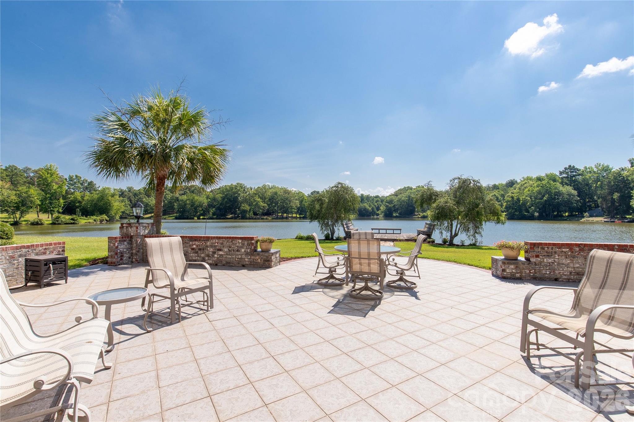 747 Shoreline Drive — Lancaster