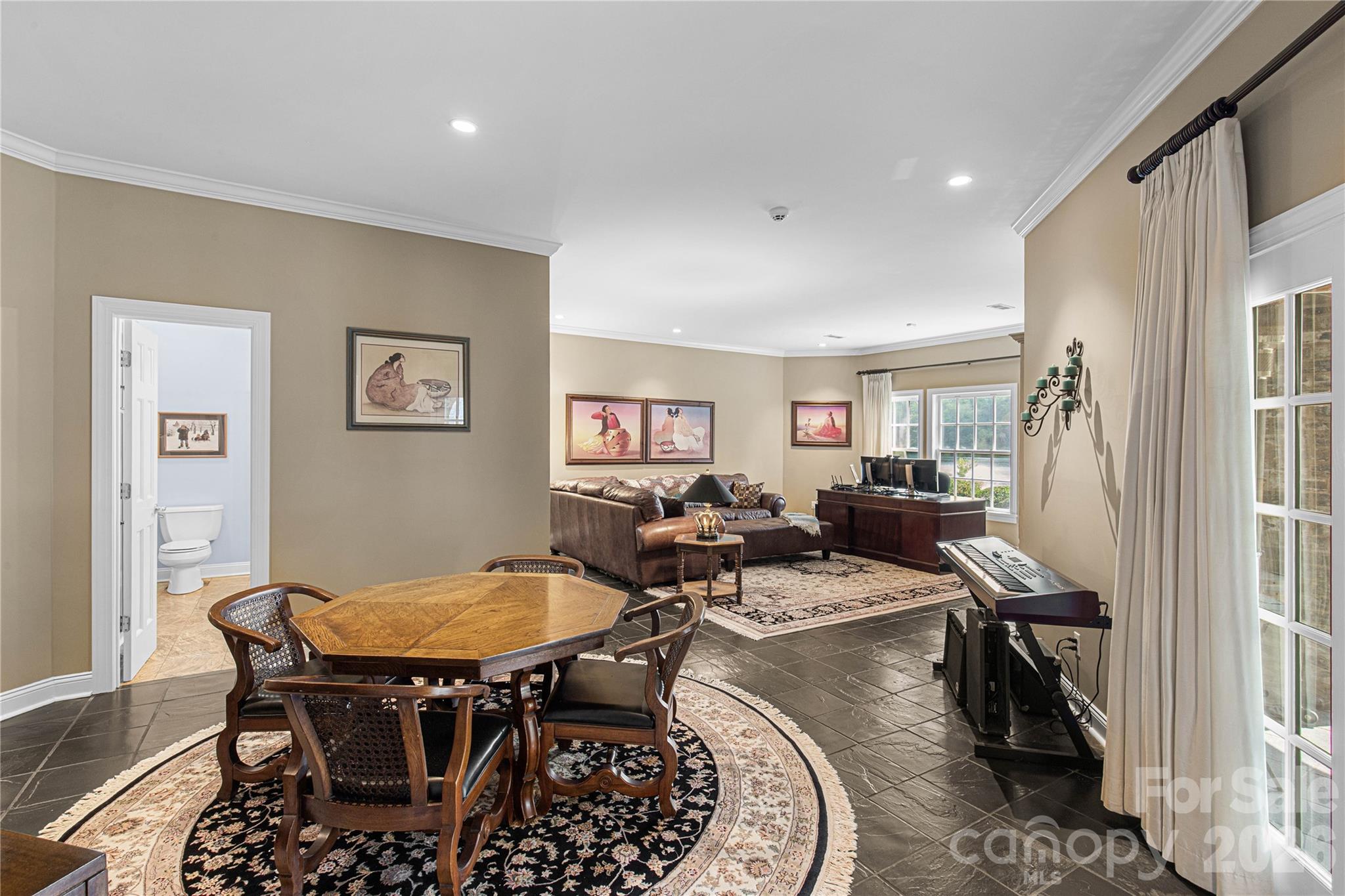 747 Shoreline Drive — Lancaster