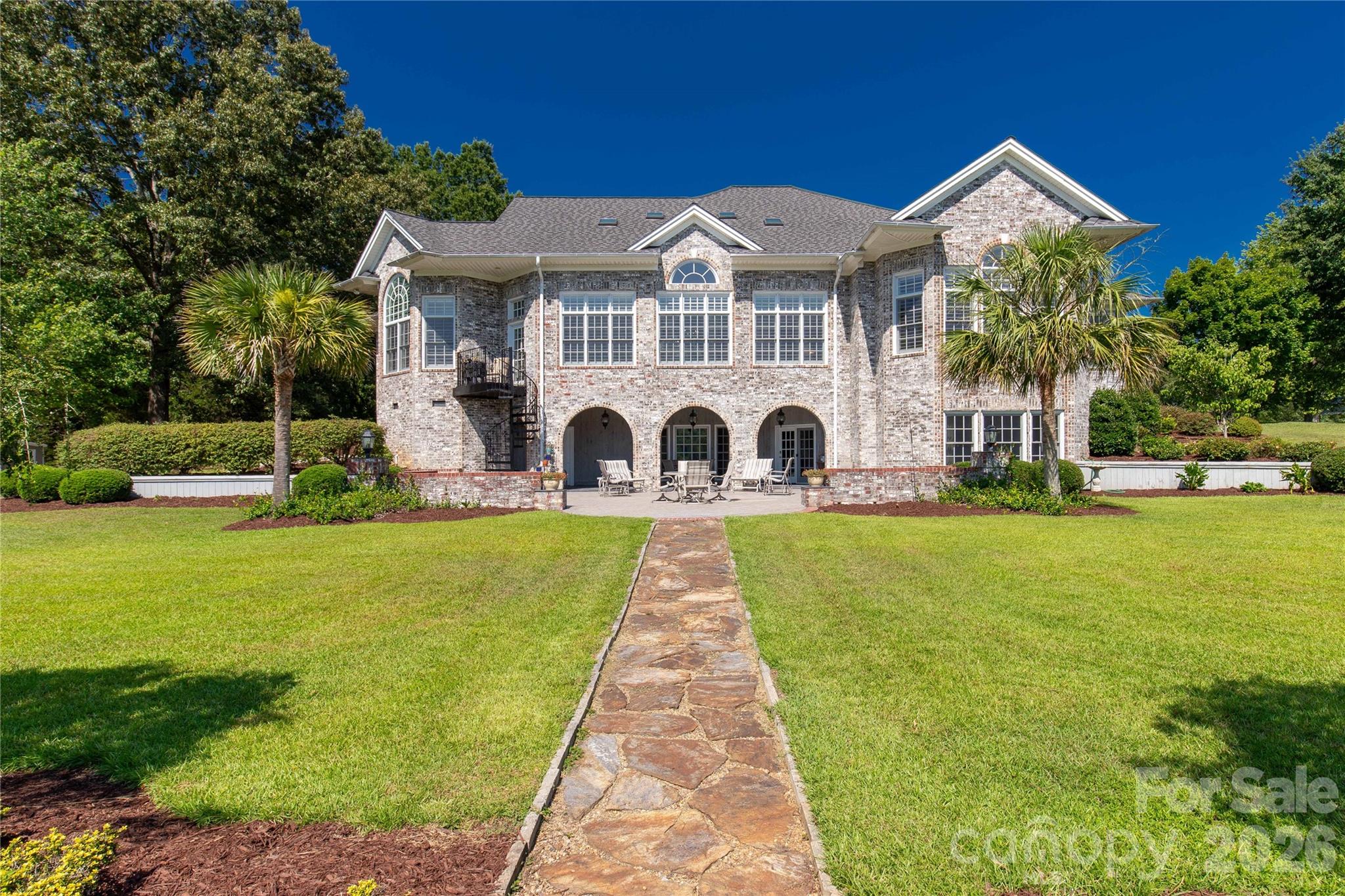 747 Shoreline Drive — Lancaster