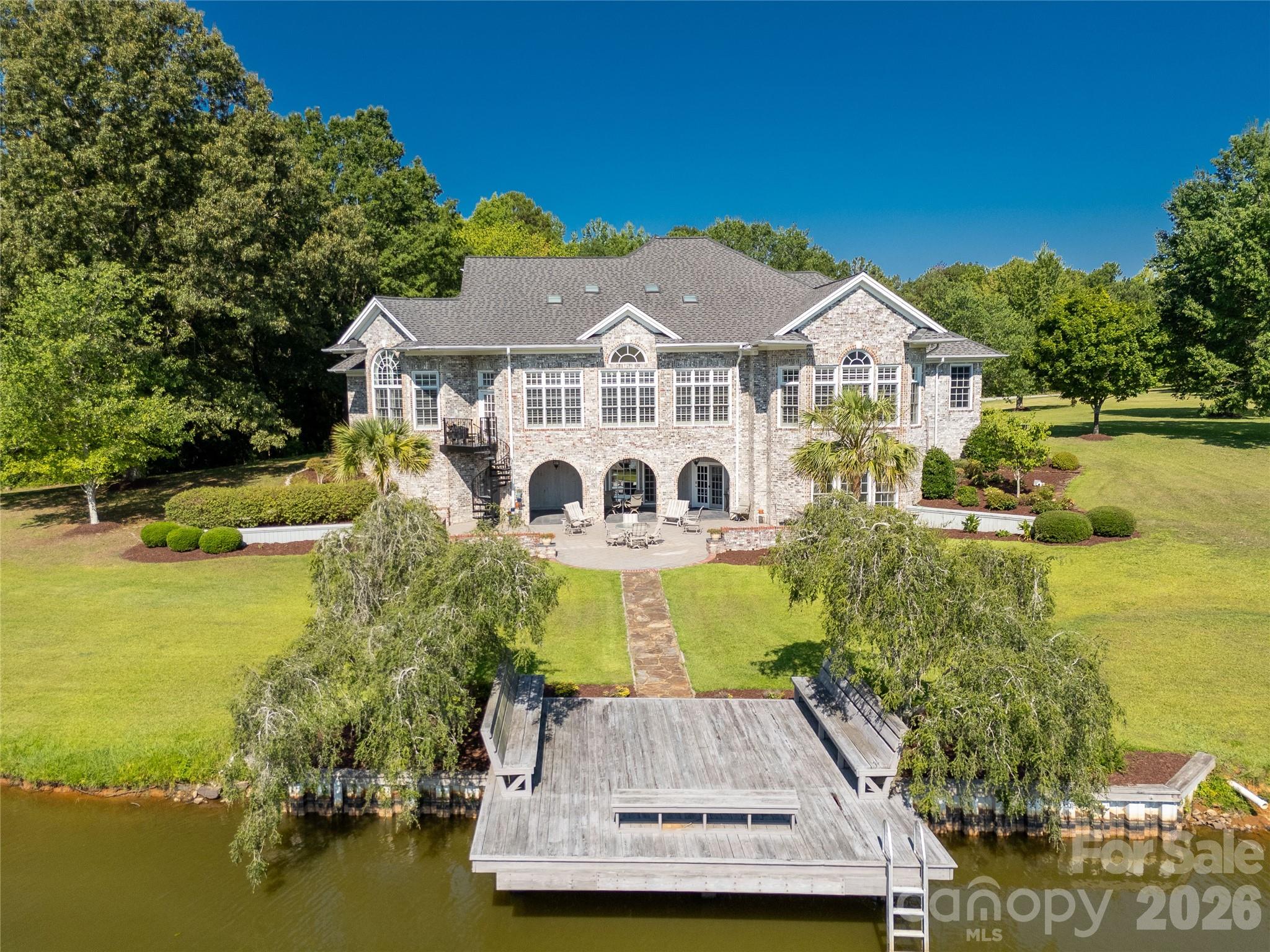 747 Shoreline Drive — Lancaster